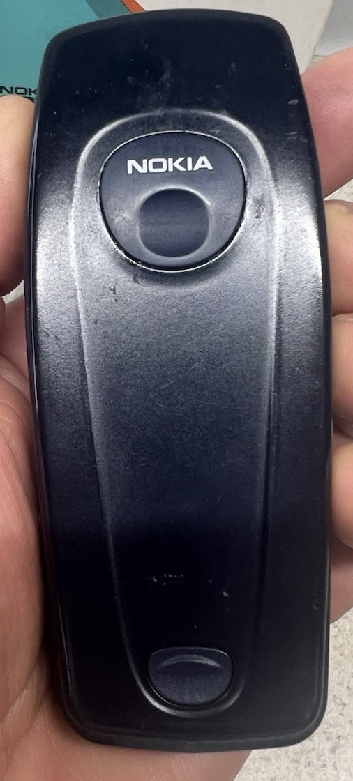 VTG 2004 NOKIA 6010 Navy Cingular Candybar CELL PHONE w/ Chargers UNTESTED