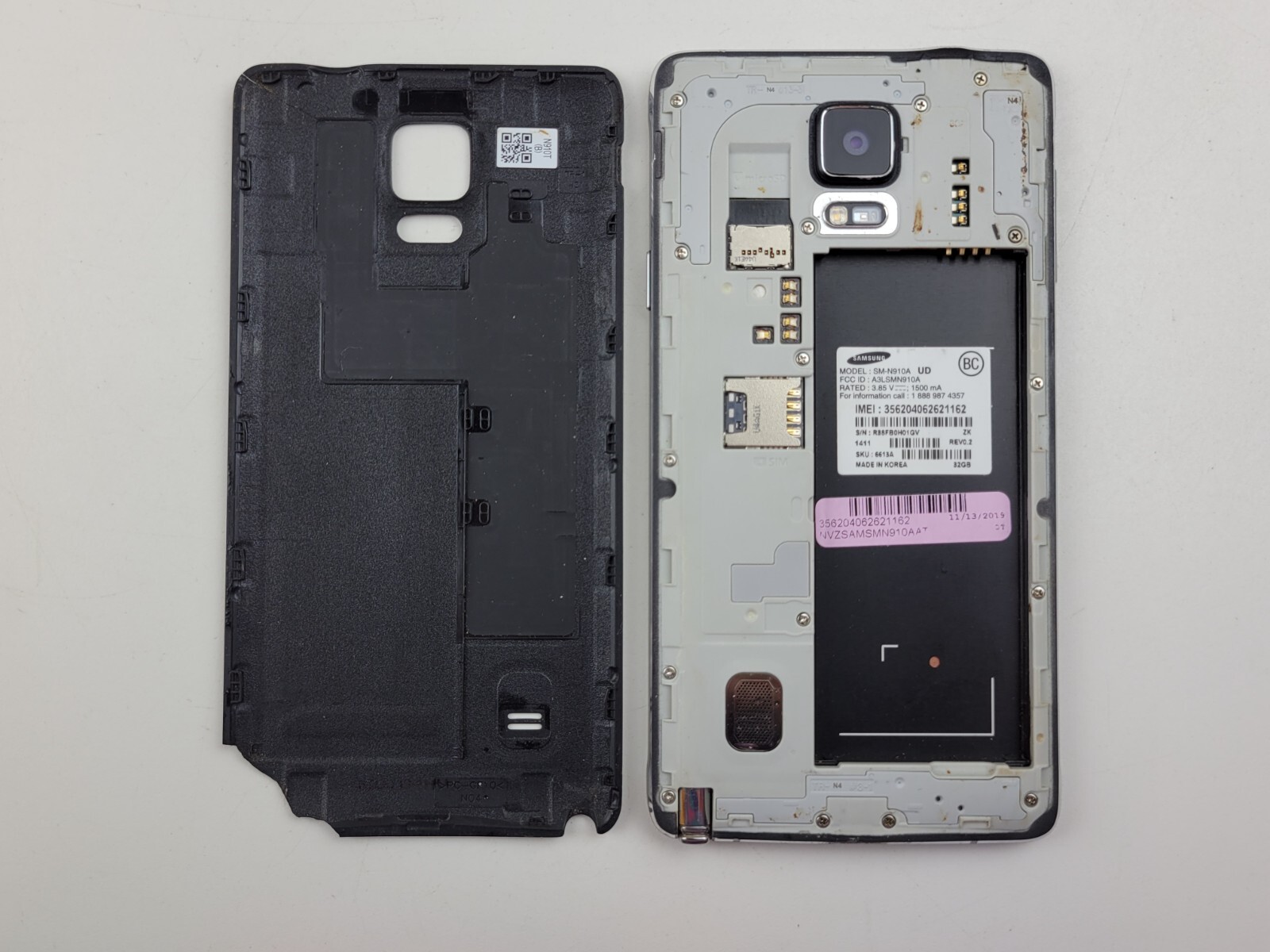 Samsung Galaxy Note 4 (SM-N910A) 32GB (AT&T) – *HEAVY BURN* – Clean IMEI – J9731