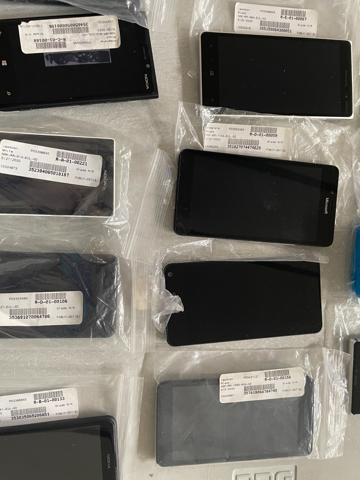 Lot of 37 : Unknown Carrier Nokia /Microsoft More Read description & View pics#