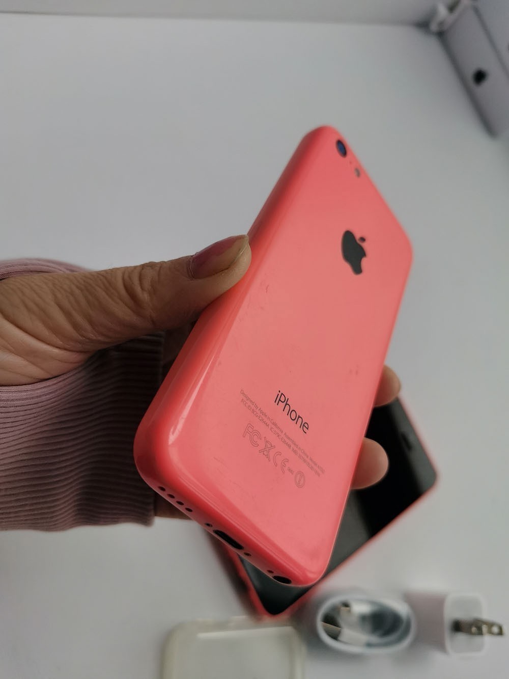 New Battery – Original Apple iPhone 5c (Unlocked) – 8GB / 16GB / 32GB – PINK