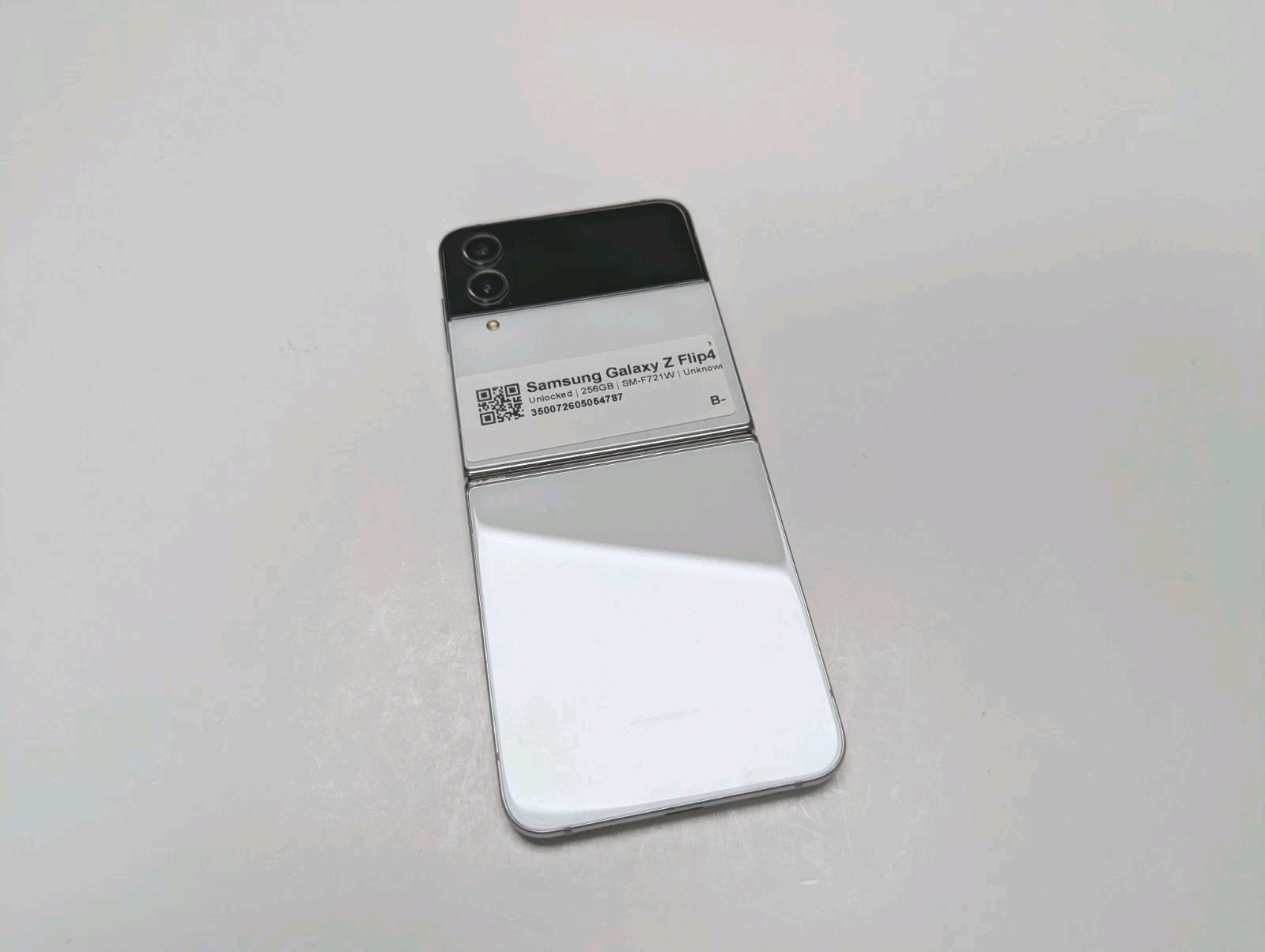 Samsung Galaxy Z Flip4 5G 256GB SM-F721U (Unlocked) ✅ SCREEN CREASE