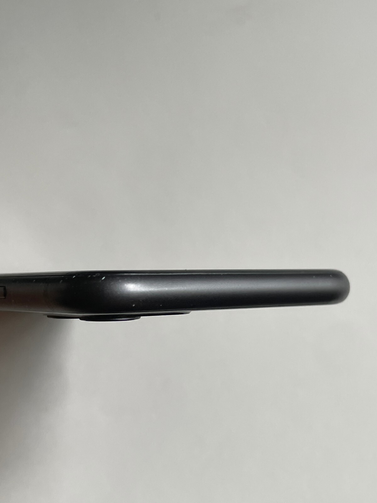 Apple iPhone 11 – 64GB – Black (Unlocked) A2111 (CDMA + GSM)