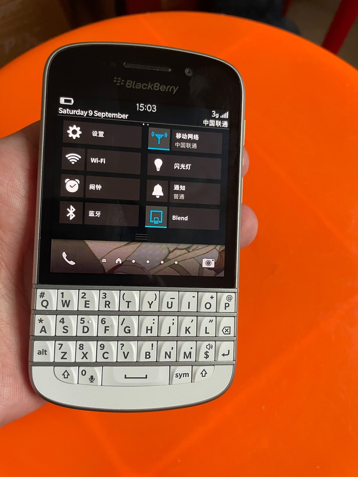 BlackBerry Q10 Classic Smartphone Unlocked 16GB 4G LTE Physical Keyboard