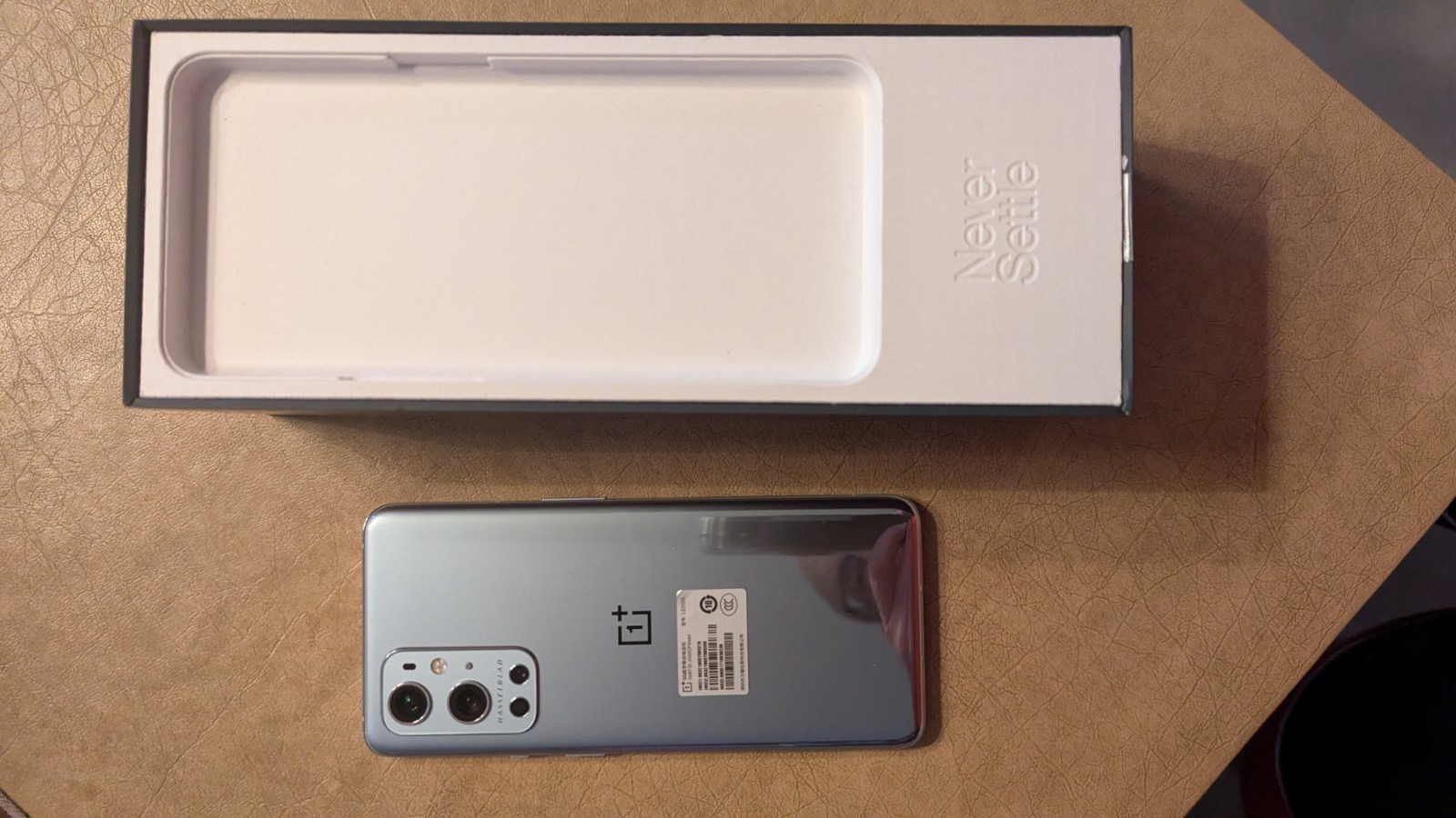 OnePlus 9 Pro 5G silver