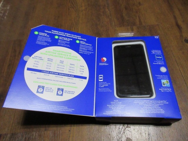 TracFone LG Premier Pro LML413DL Phone and Accessories