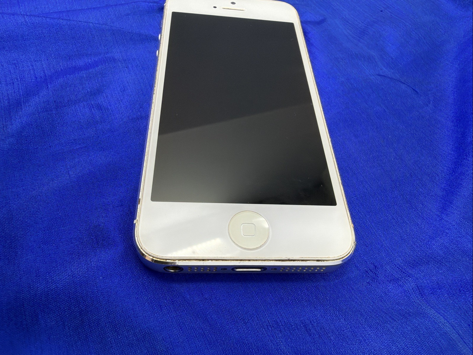 Apple iPhone 5 Model A1429 Silver – For Parts Or Repair Only