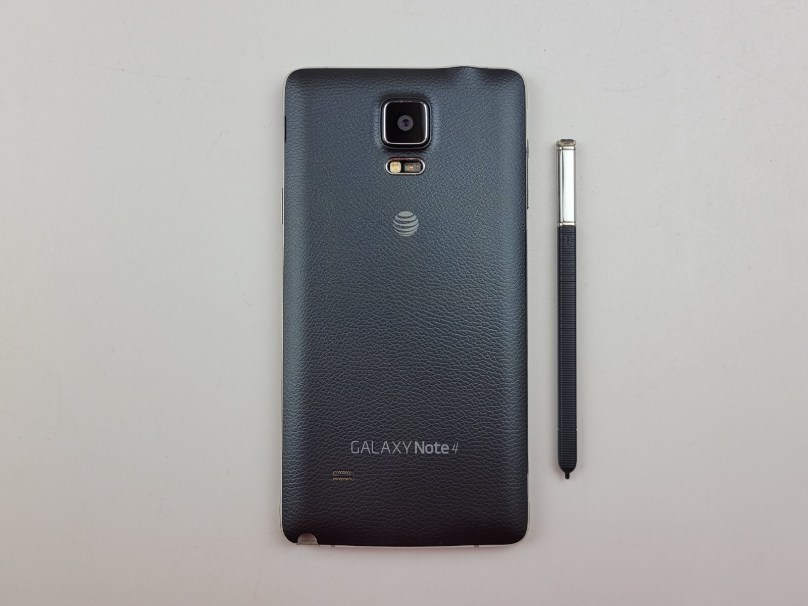 Samsung Galaxy Note 4 (SM-N910A) 32GB (AT&T) Smartphone – Clean IMEI – J9546