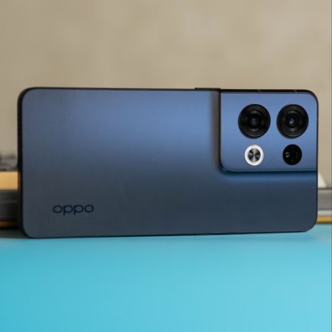 Oppo Reno8 Pro 5G 6.7″ 50MP Mediatek Dimensity 8100 Max Android 12 4500mAh