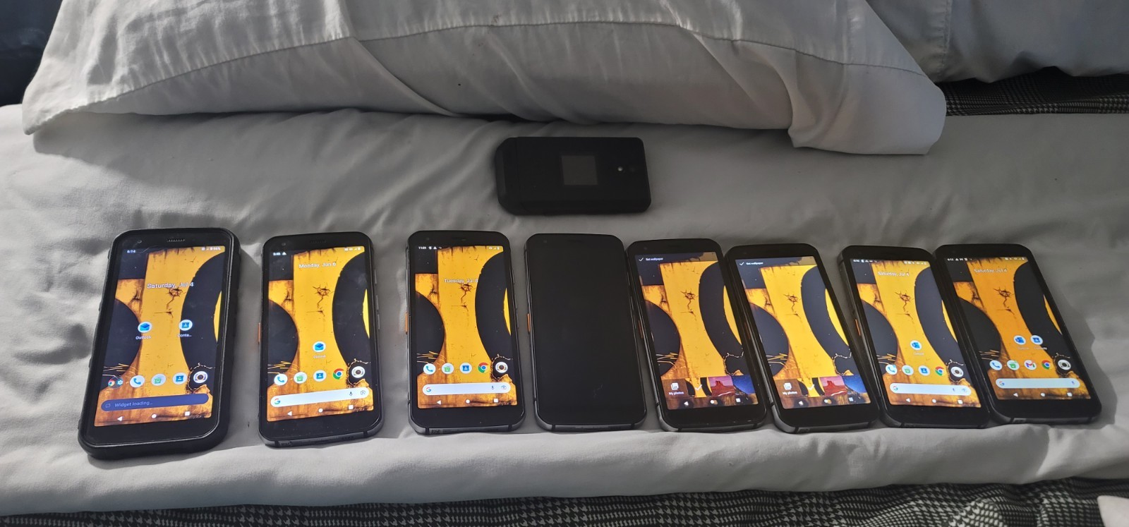 ~Lot of 9~ CAT S62 Rugged Smart Phone 128GB| T-Mobile Black CAT S22 Rugged