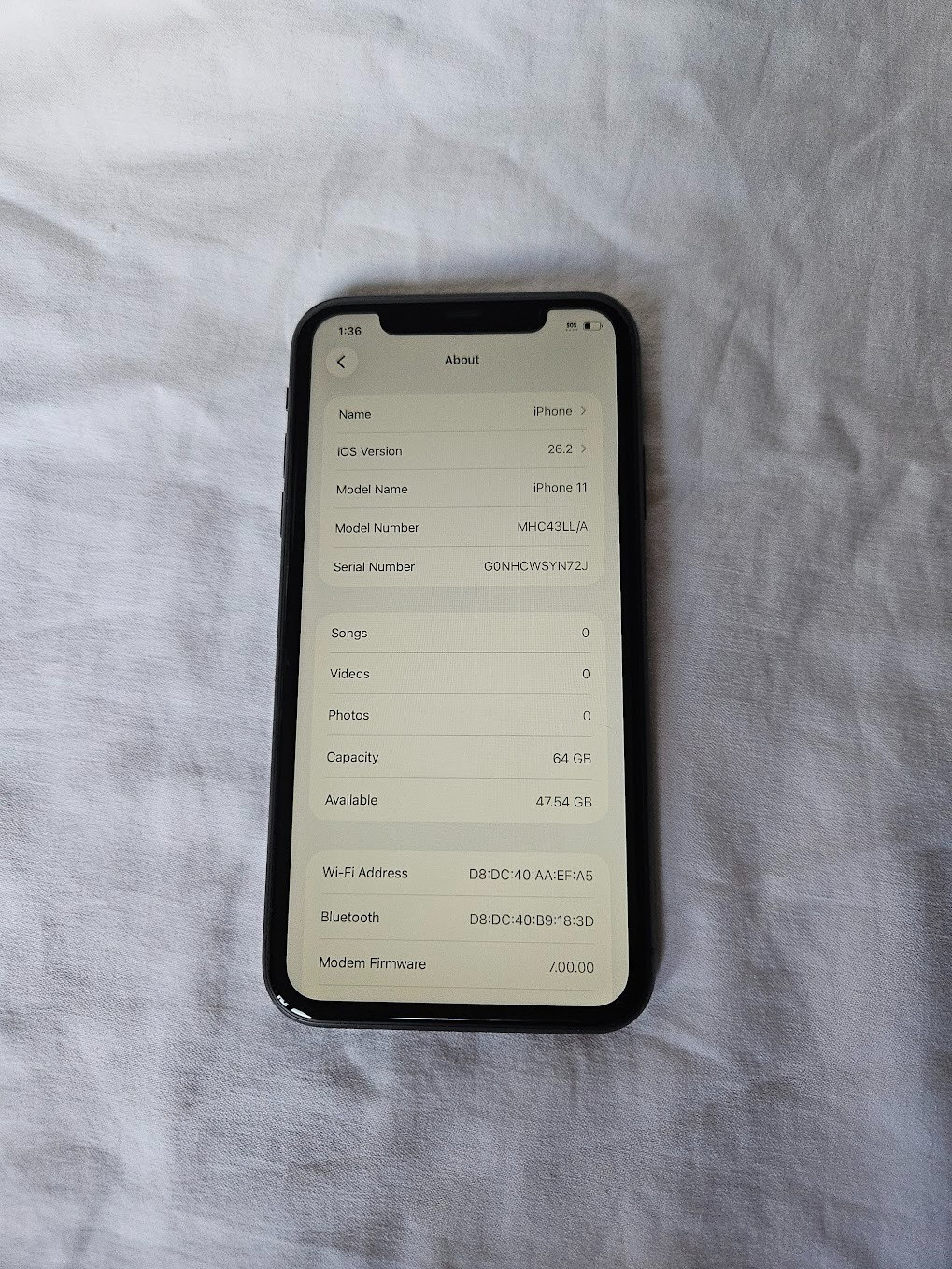 Apple iPhone 11 – 64 GB – Black (Unlocked) – MHC43LL/A