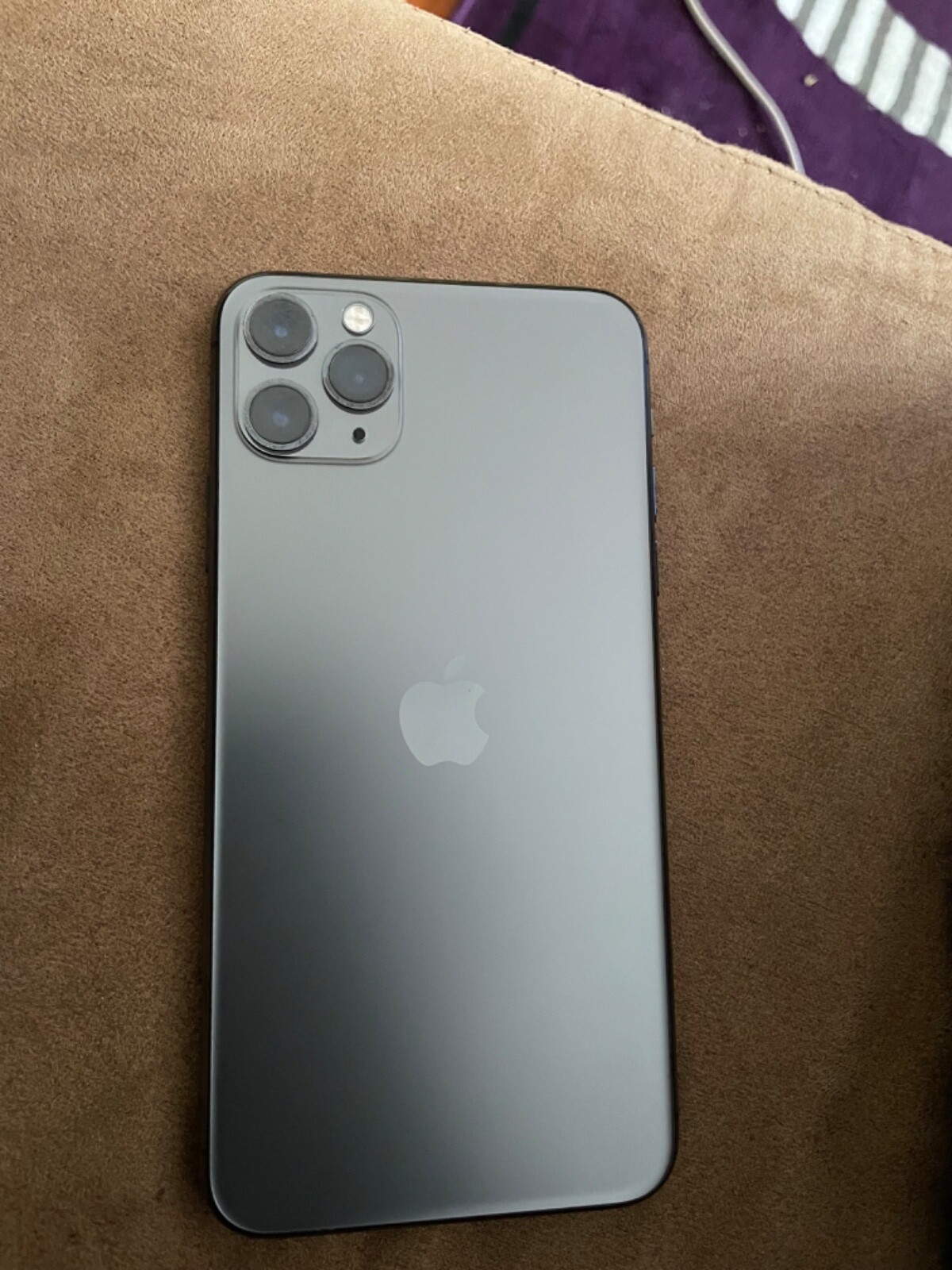Apple iPhone 11 Pro Max – 64GB – Space Gray (Boost Mobile) A2161 (CDMA + GSM)