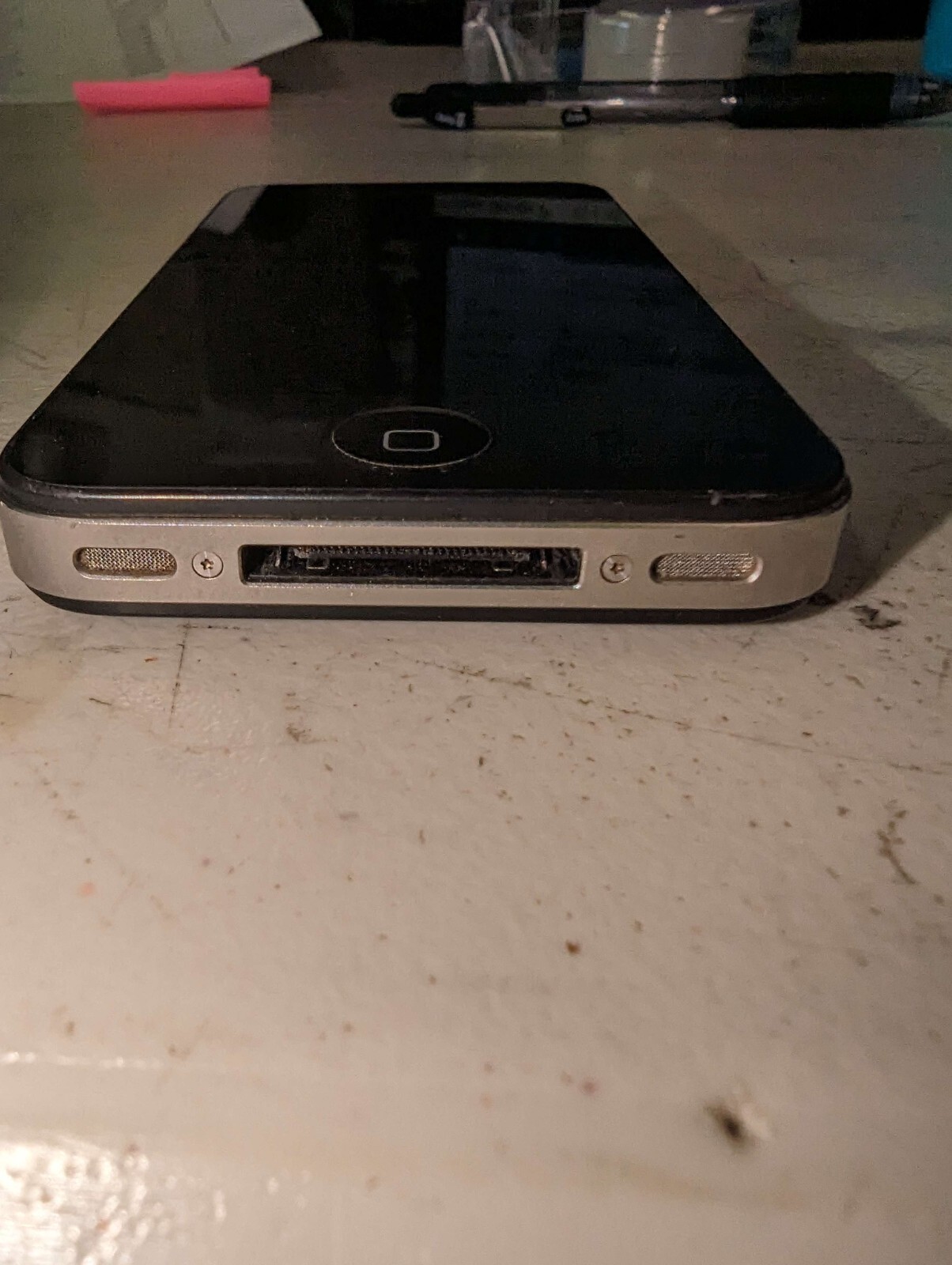 Apple iPhone 4s – 8GB – Black (AT&T) A1387 (CDMA + GSM)