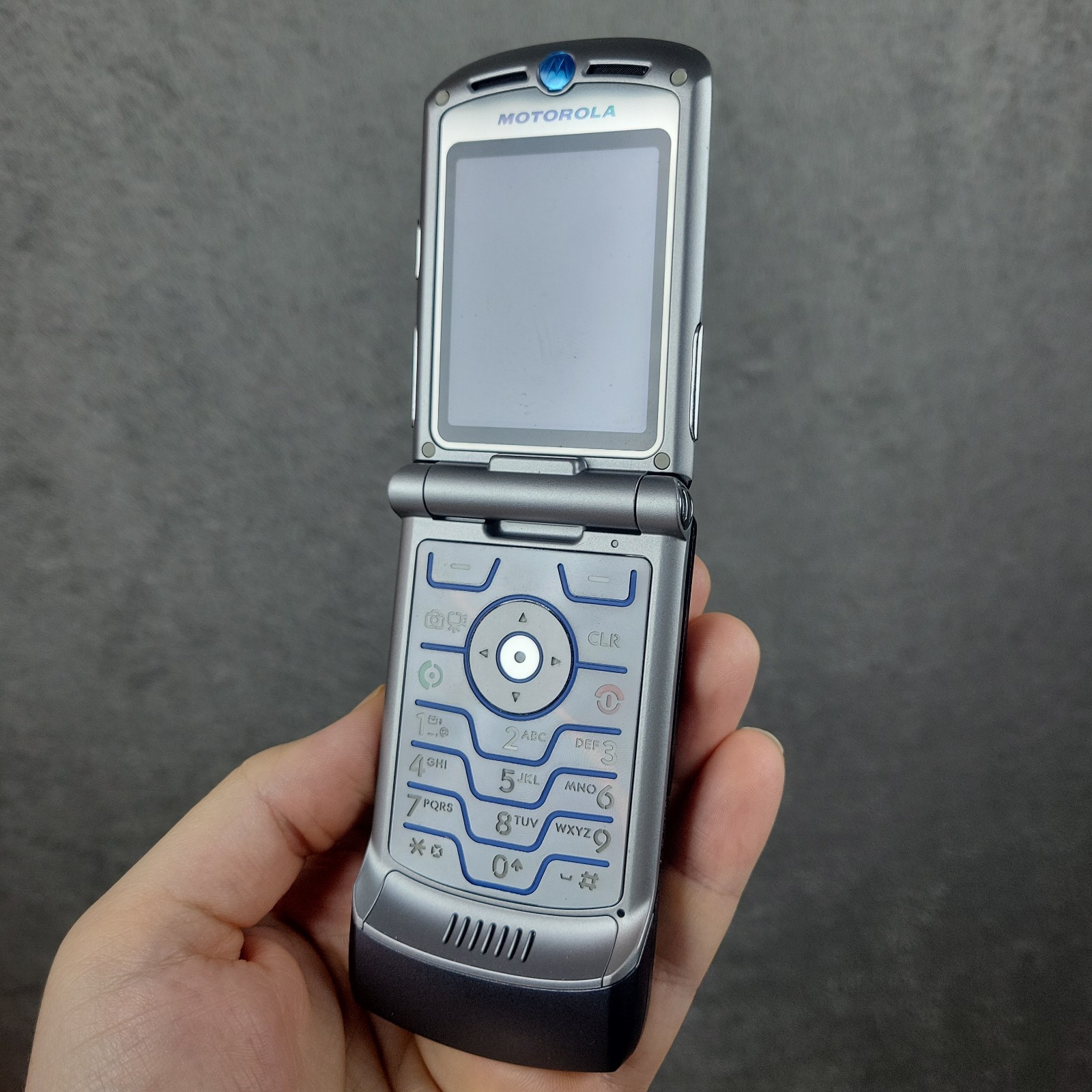 Motorola RAZR V3m Gray U.S. Cellular Flip Phone Rare Works Tested Batt Included