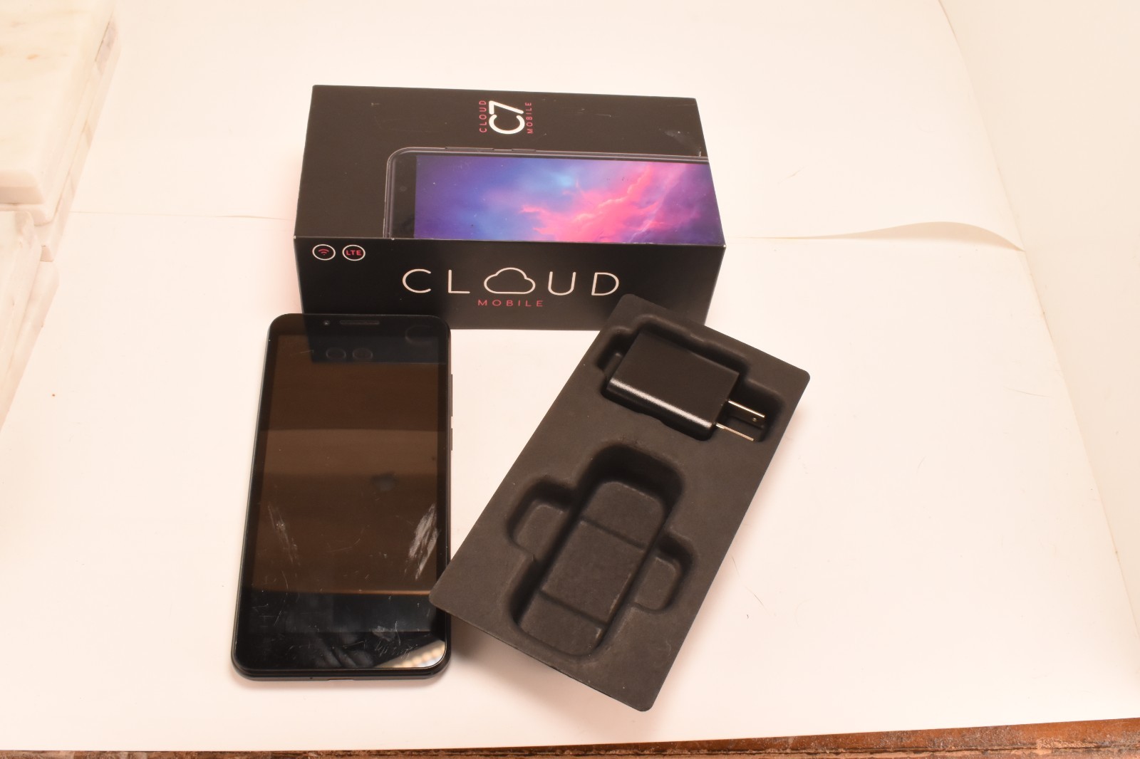 Cloud Mobile Stratus C7 Smartphone (Truconnect) – 16GB Black