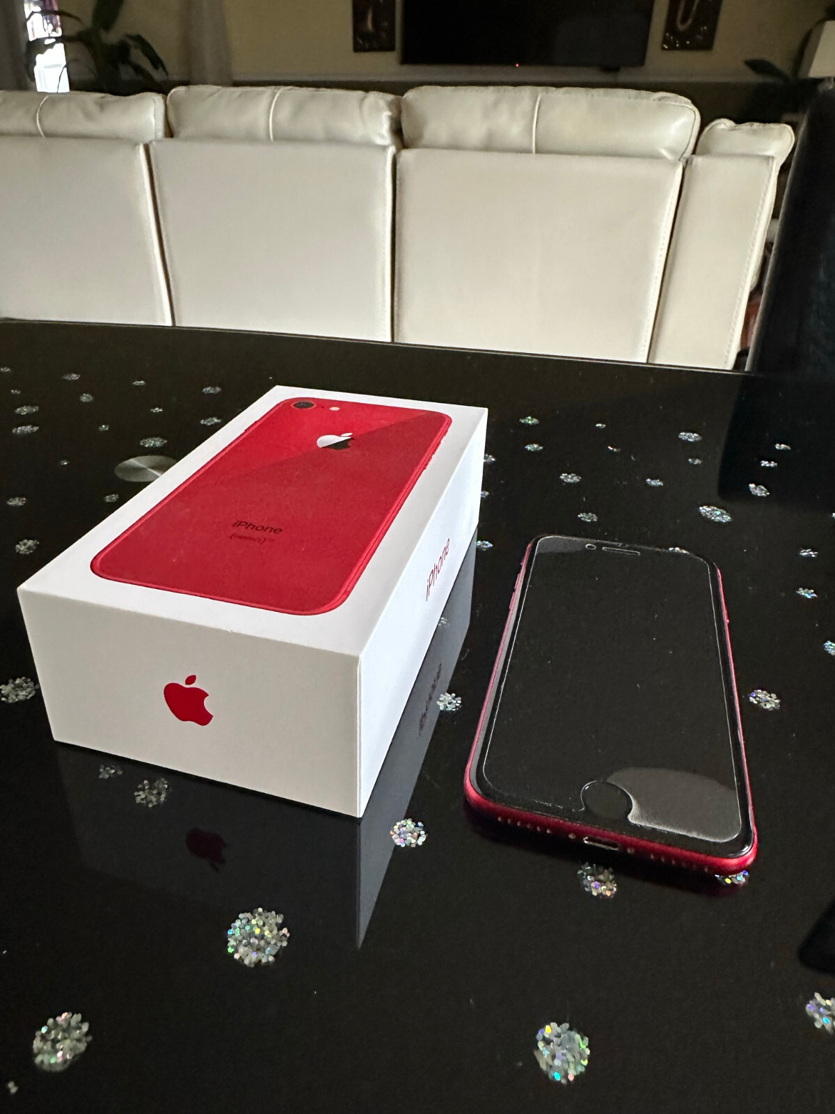 Apple iPhone 8 – 128GB – Silver (Unlocked) A1863 (CDMA + GSM) – $155.00