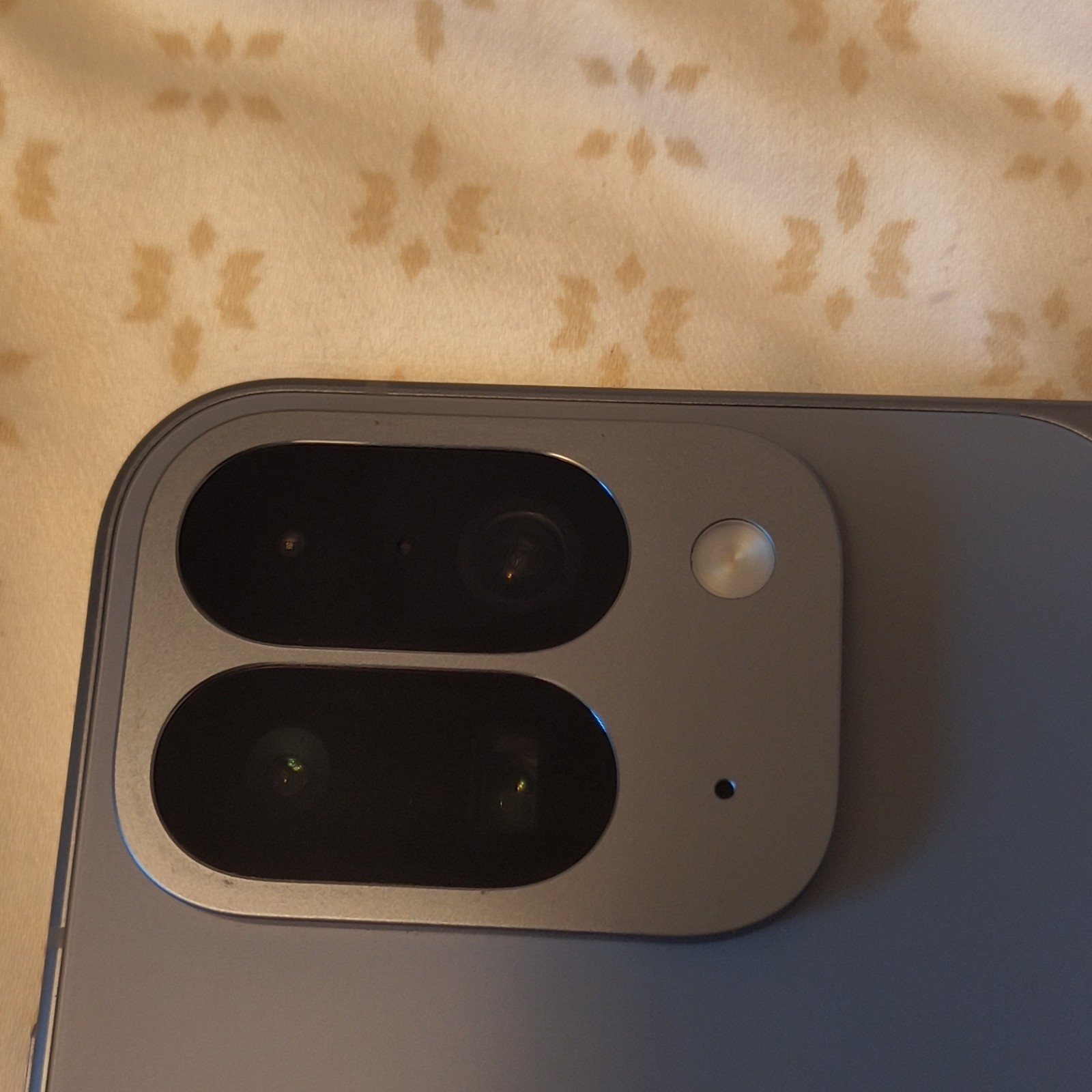 Google Pixel 10 Pro Fold 512GB 16GB RAM Unlocked Android Moonstone
