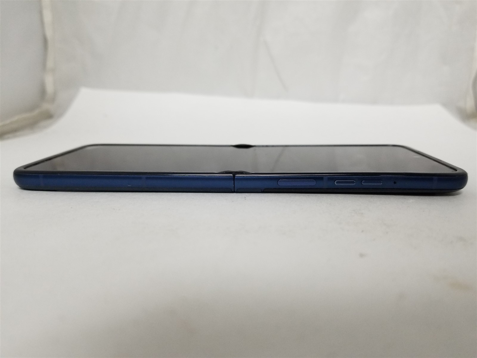 Motorola Razr 2025 256GB Blue XT2553-3 (Spectrum) Damaged zD2525