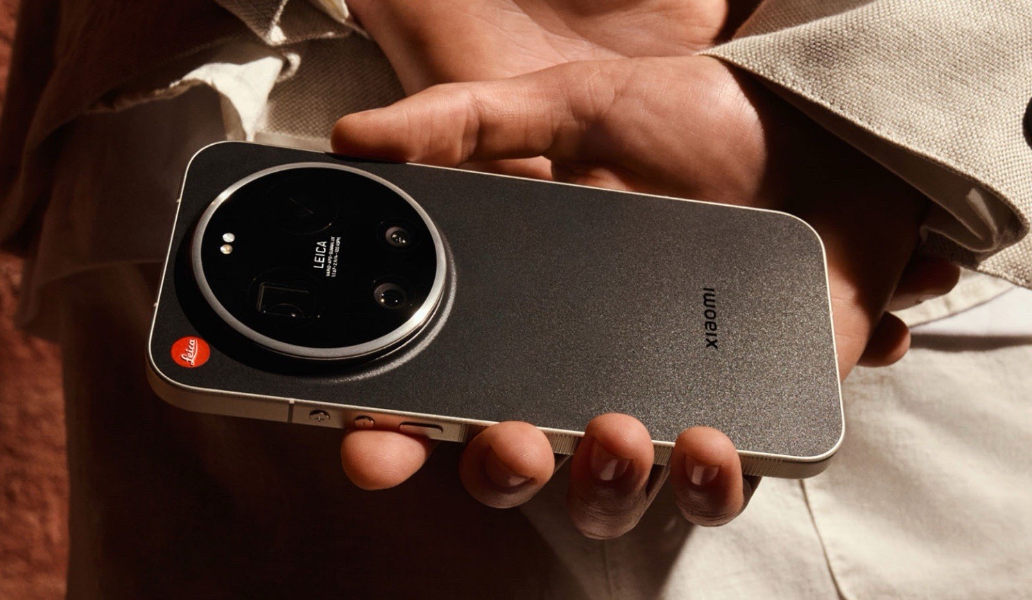 Leica Leitzphone powered by Xiaomi 17 Ultra 1TB 16GB Global USA Stock