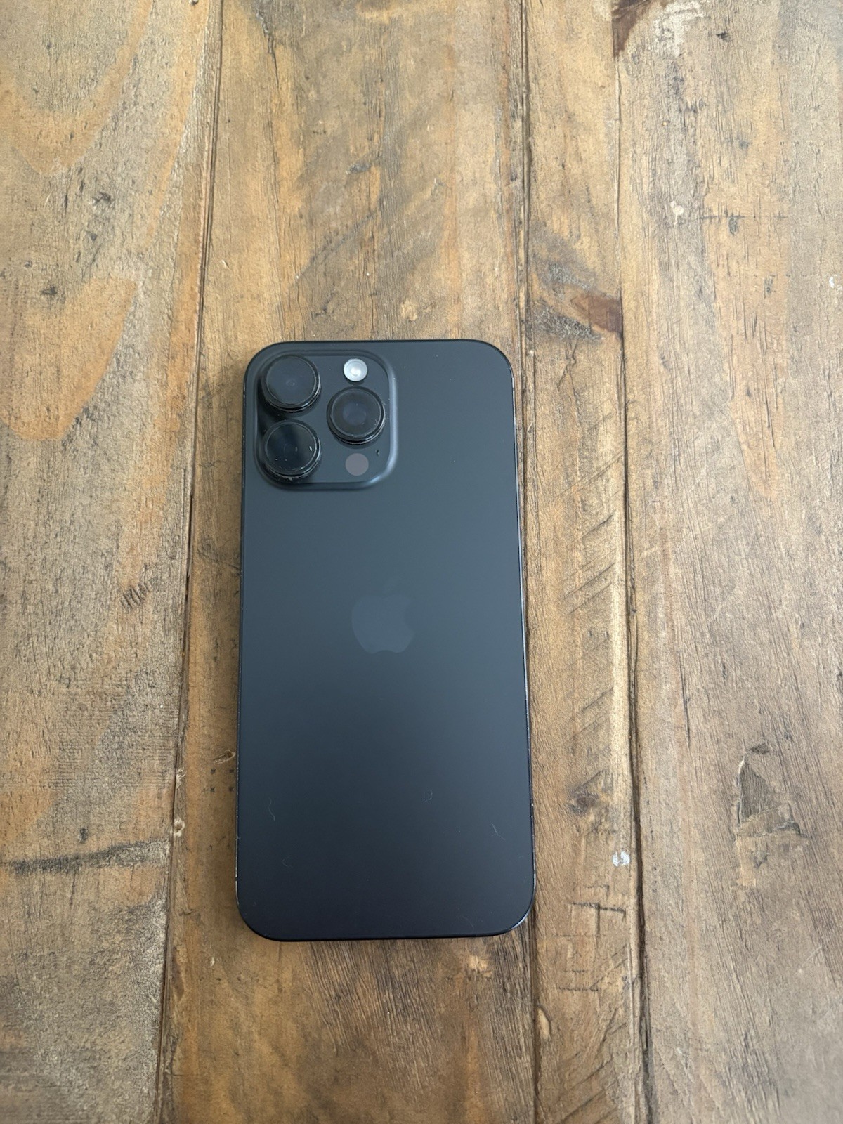 Apple iPhone 16 Pro Black Bar Style Smartphone