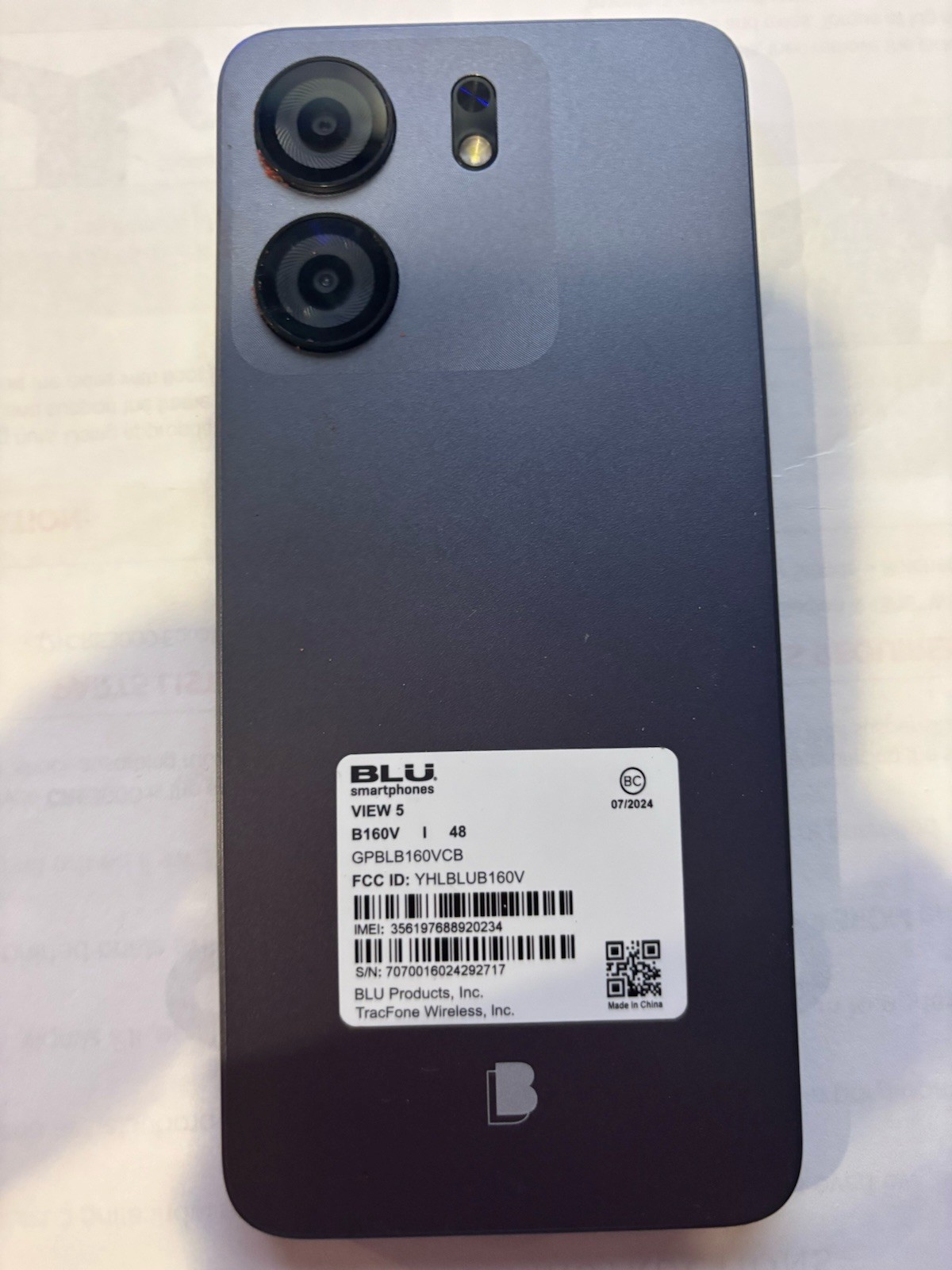 New BLU View 5 B160V Black 64GB Tracfone Locked