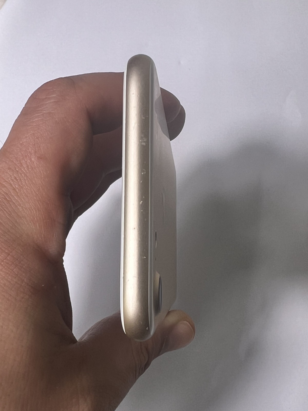 Apple iPhone 7 A1660 32GB UNLOCKED iOS 15.0 Gold MNAE2LL/A 🔋78% Battery Service