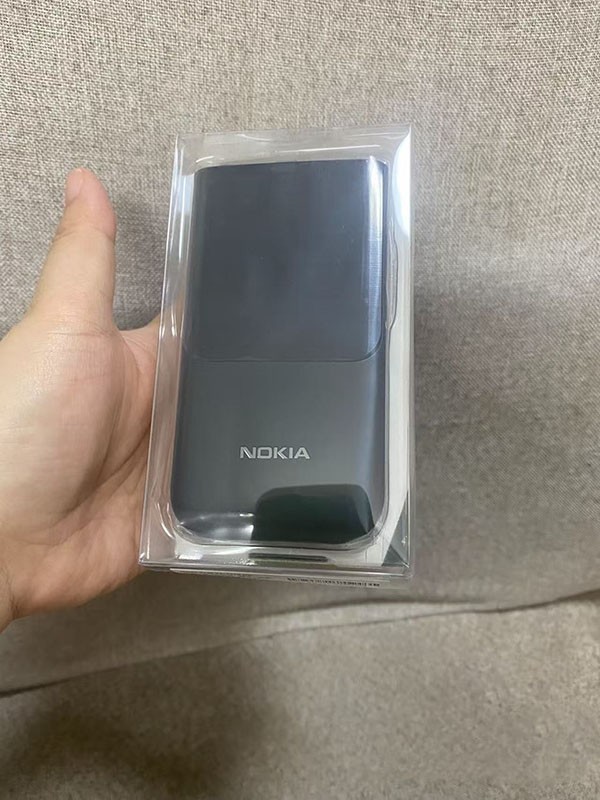 Nokia 2720 Flip 4GB Black/Gray/Red (Unlocked) Bluetooth Big Buttons Cellphone