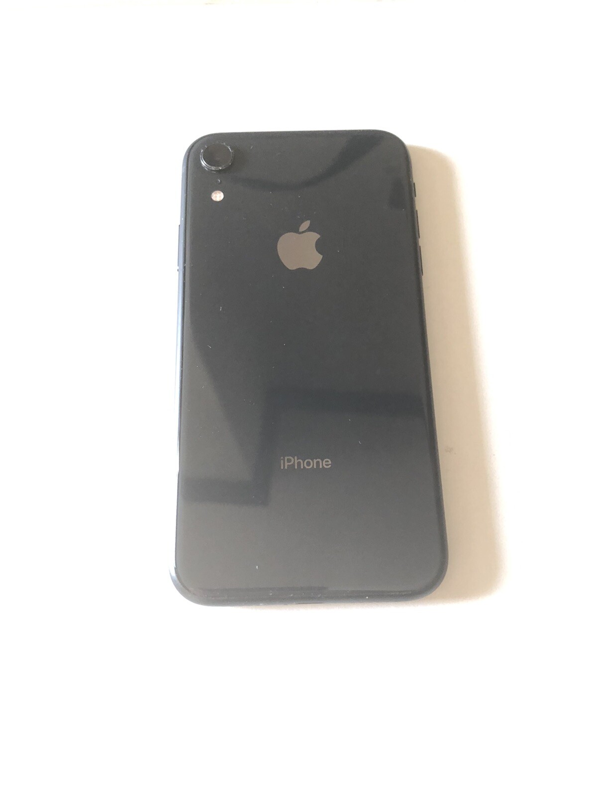 Apple iPhone XR – 64GB – Black (Verizon) A1984 (CDMA + GSM)