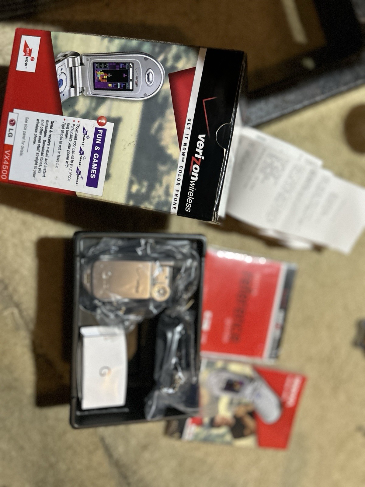 Verizon LG VX4500 Cell Cellular Flip Phone In Box W Manual Complete !!!