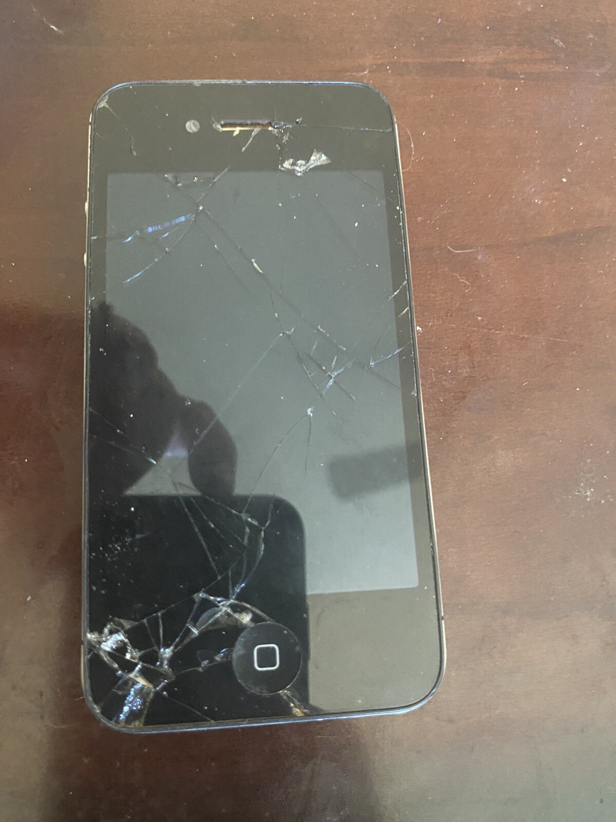 Apple iPhone 4s – 8GB – Black (AT&T) A1387 (CDMA + GSM)
