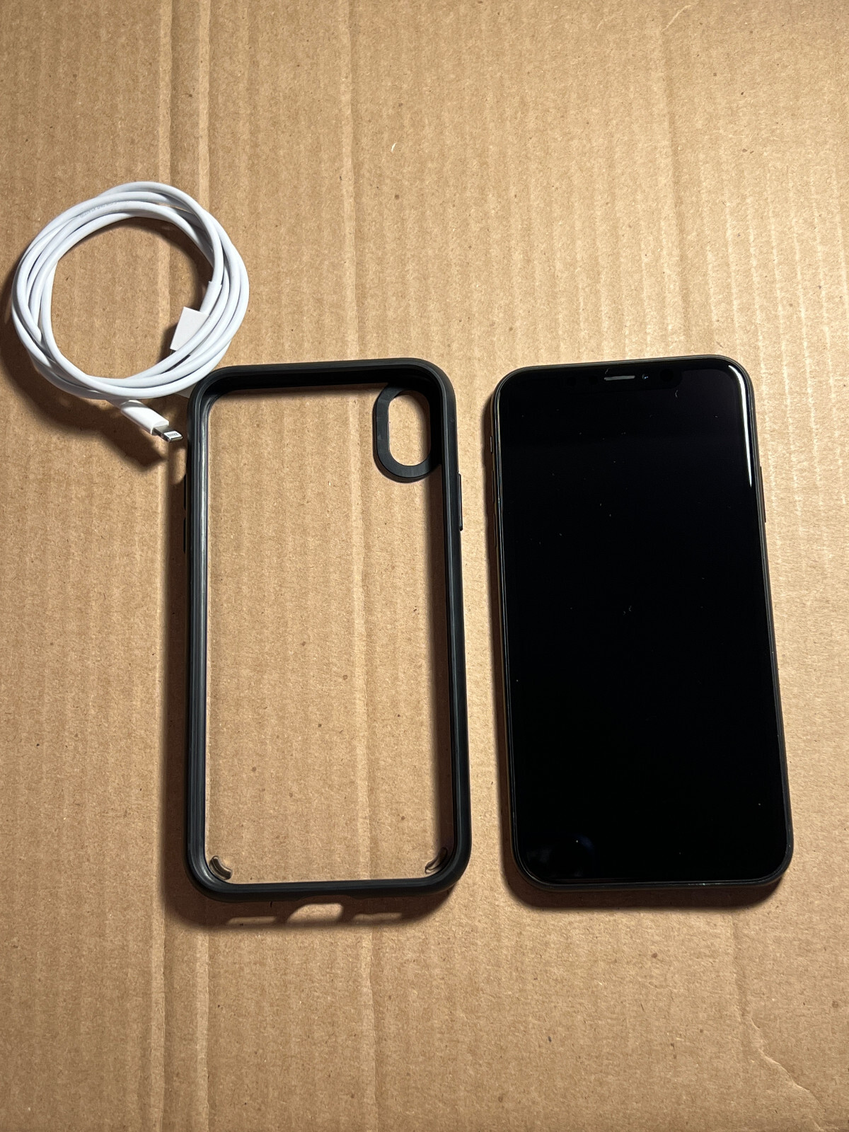 Apple iPhone XR – 64GB – Black (Unlocked) A1984 (CDMA + GSM) Read No face id