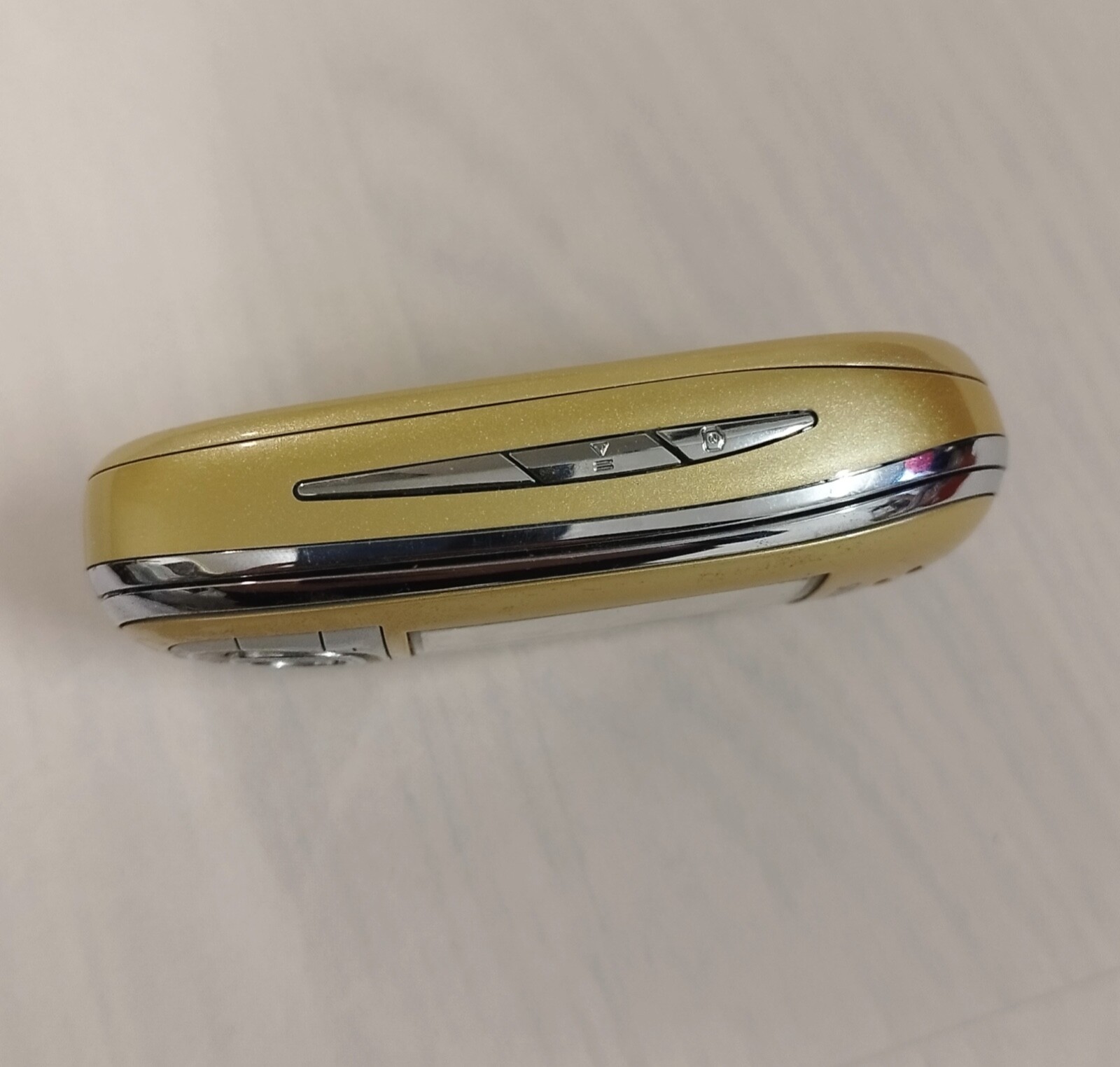 Siemens SL75 Gold, Unlocked SIM, Mint Condition, 1.3MP Camera, Fully working