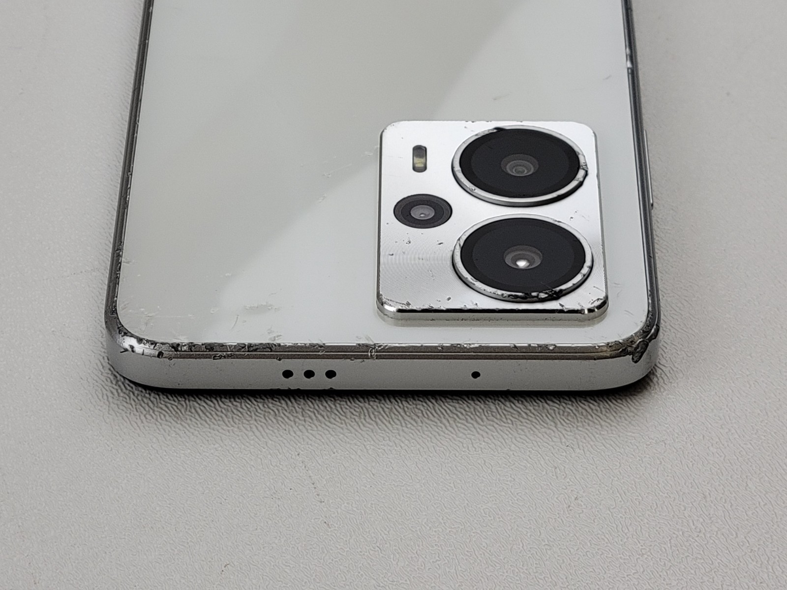 AT&T Motivate Pro 5G (SN509A) 128GB (AT&T) Smartphone – Clean IMEI – H8144