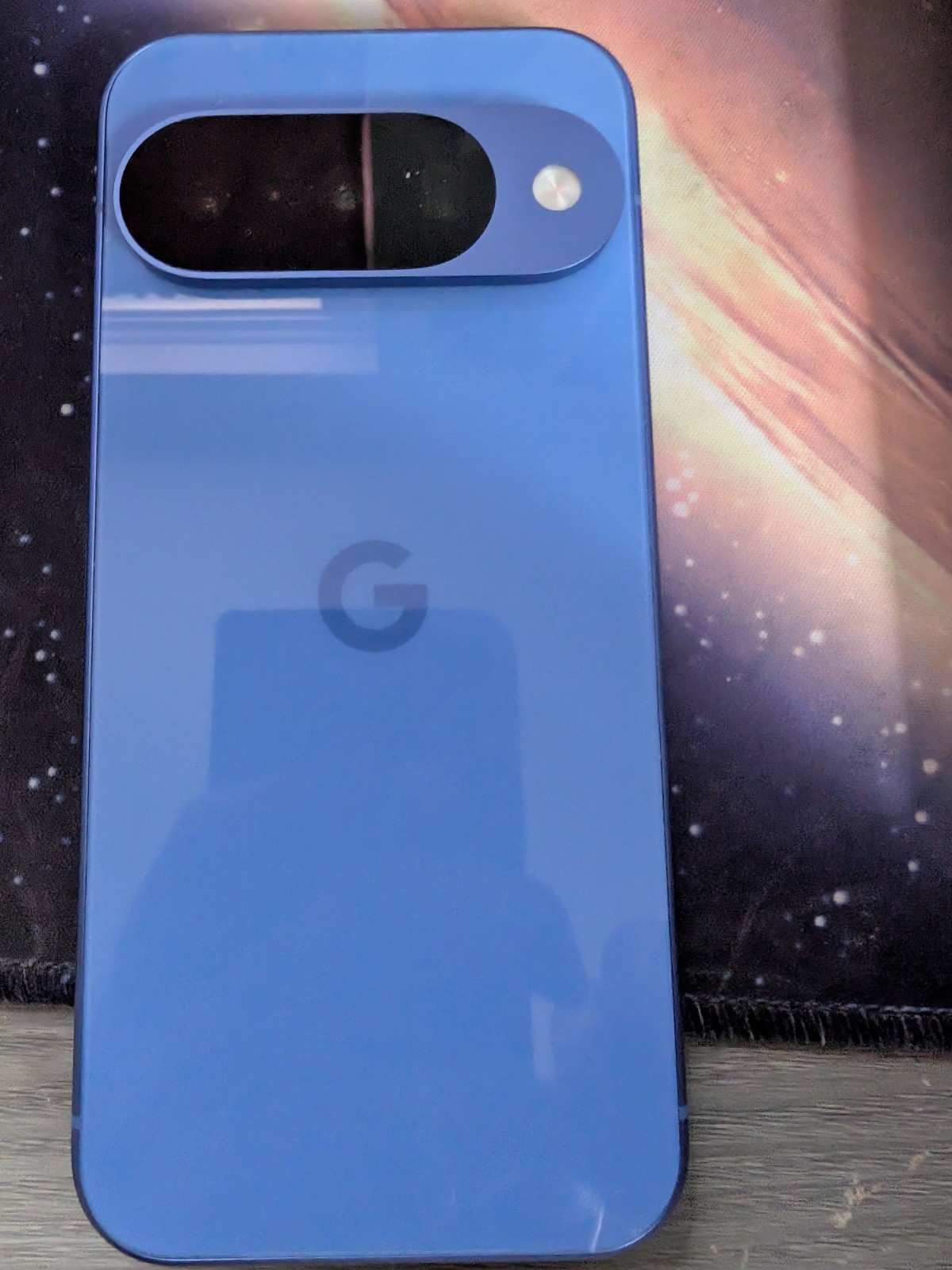 Google Pixel Blue Smartphone Android Wi-Fi Bluetooth NFC Bar Style