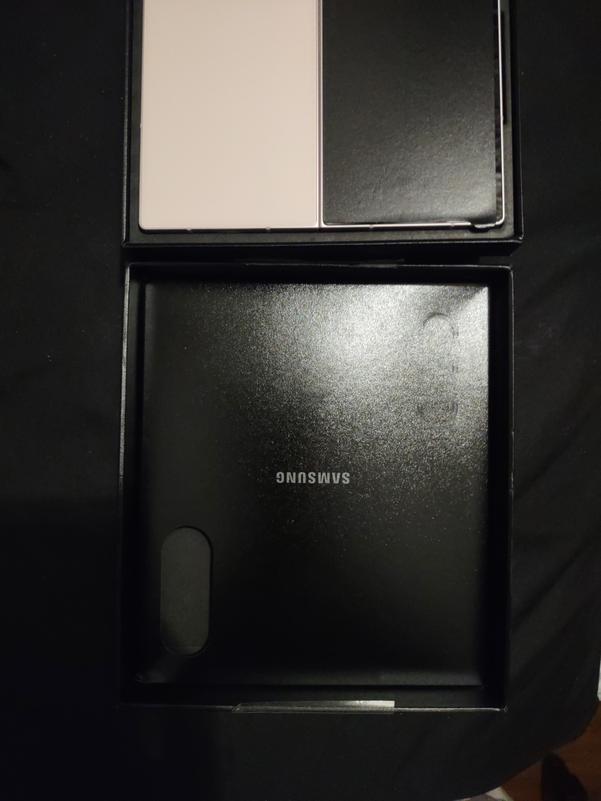 Samsung Galaxy Z Fold6 – 256 GB – Pink Gold (Unlocked) Open Box