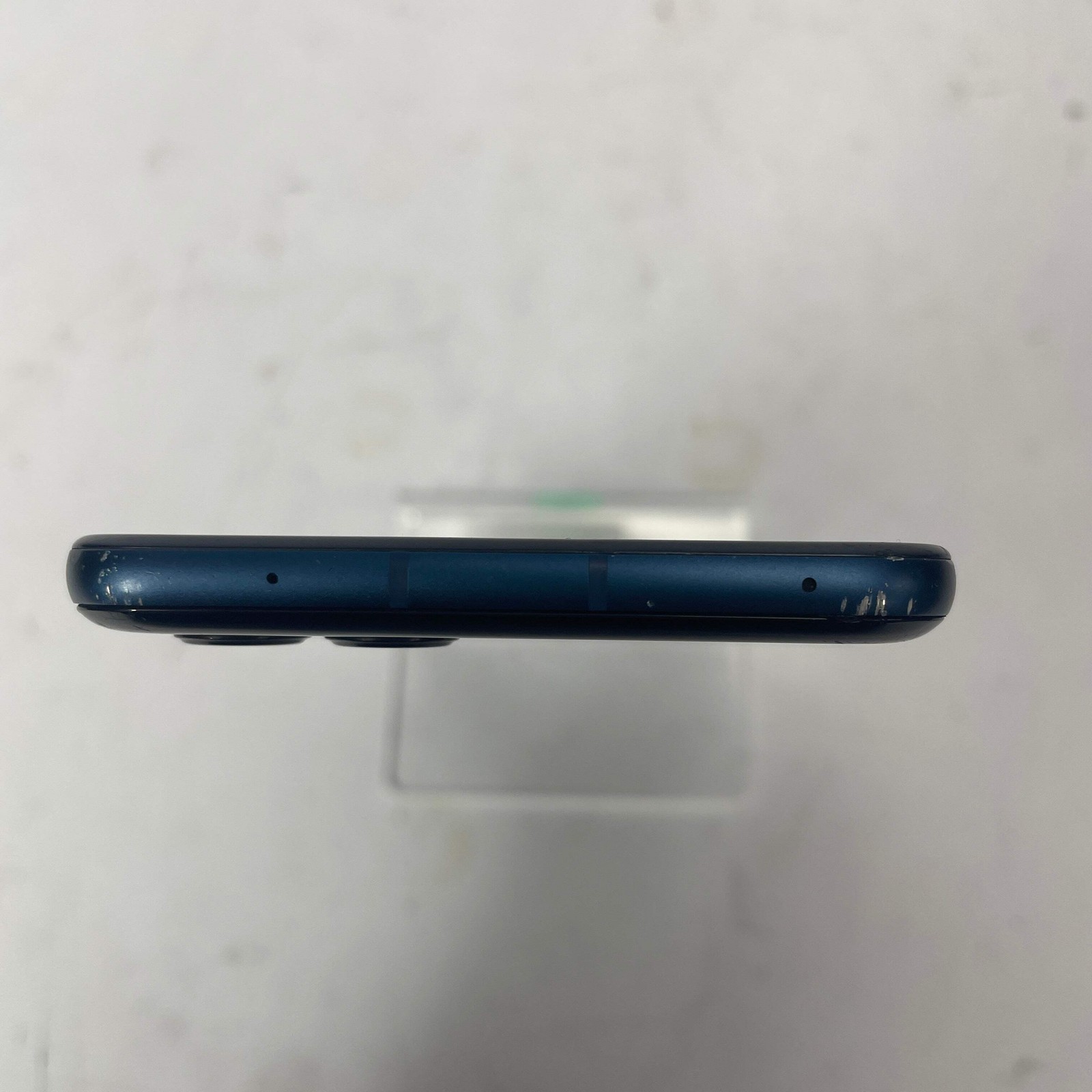 Broken Dish Wireless Motorola Razr 2025 256GB 15 XT2553-3 /Screen Cracked