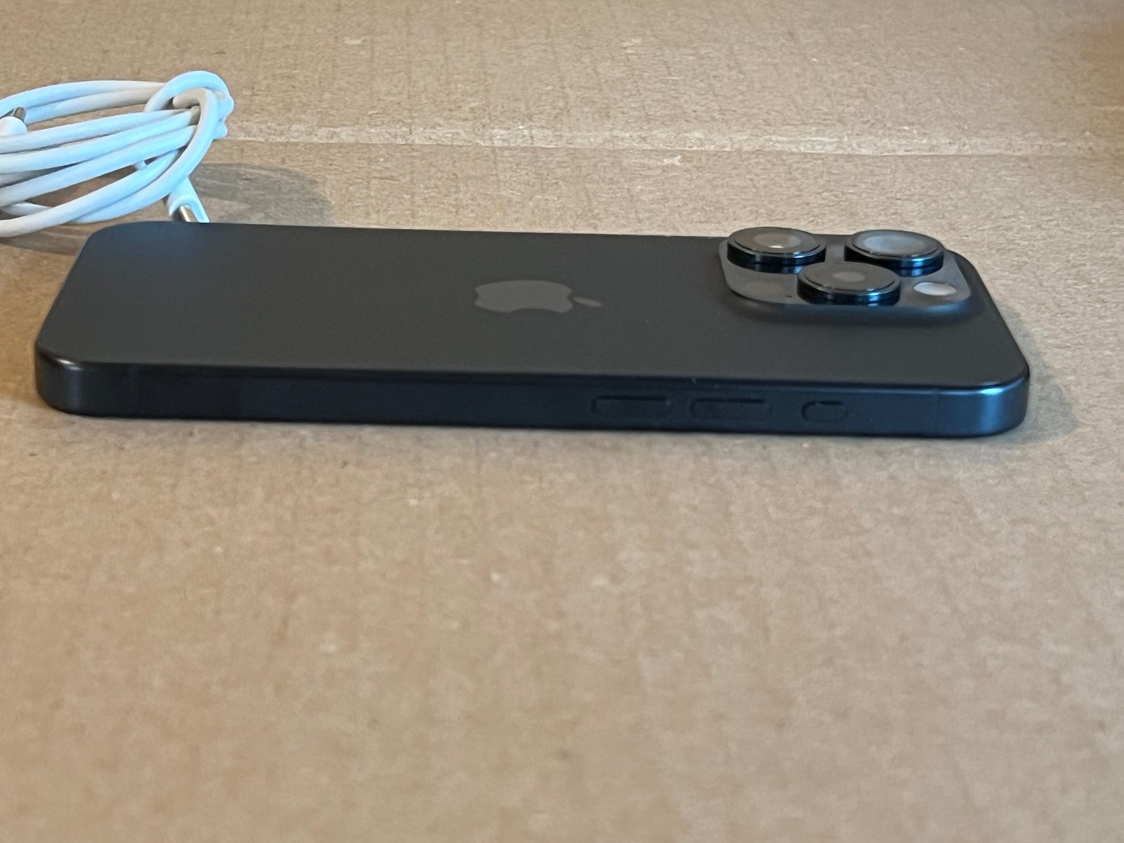 Apple iPhone 15 Pro – 256GB – Blue Titanium Unlocked A2848 eSIM