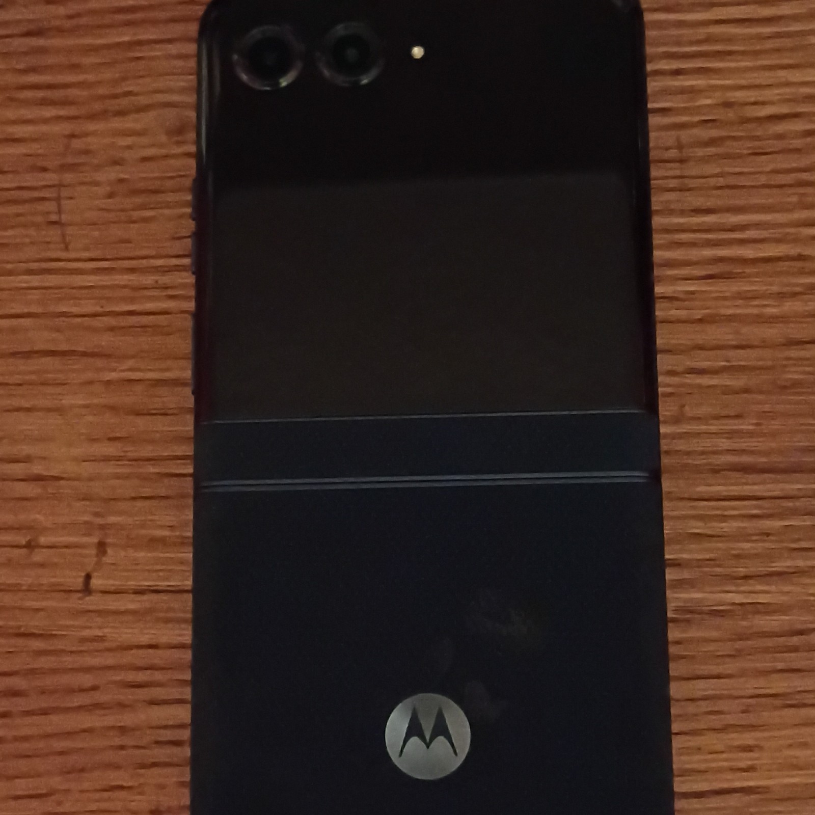 Motorola Flip Style Android Smartphone Mobile Phone, Black