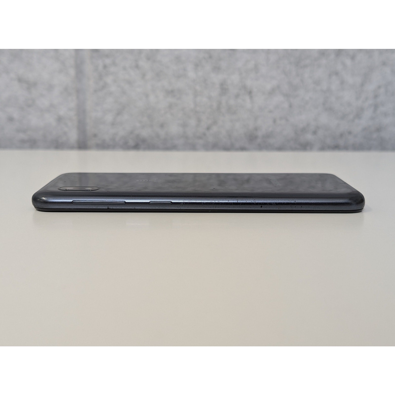 Samsung Galaxy A10e SM-A102U (Network Locked to AT&T) – 32GB – Black – USED