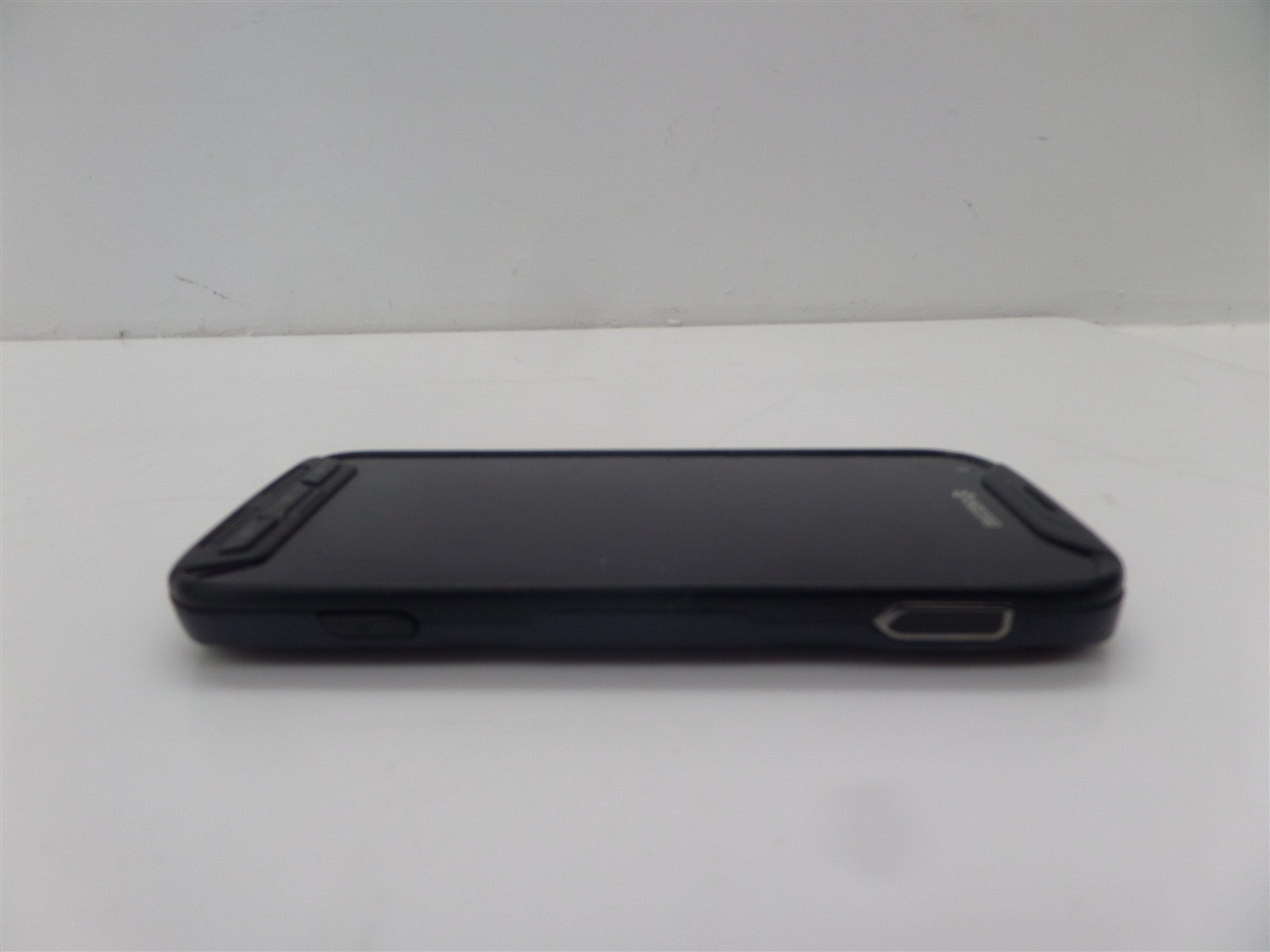 Kyocera DuraForce Pro E6820 32GB Android Smartphone Unlocked – Black