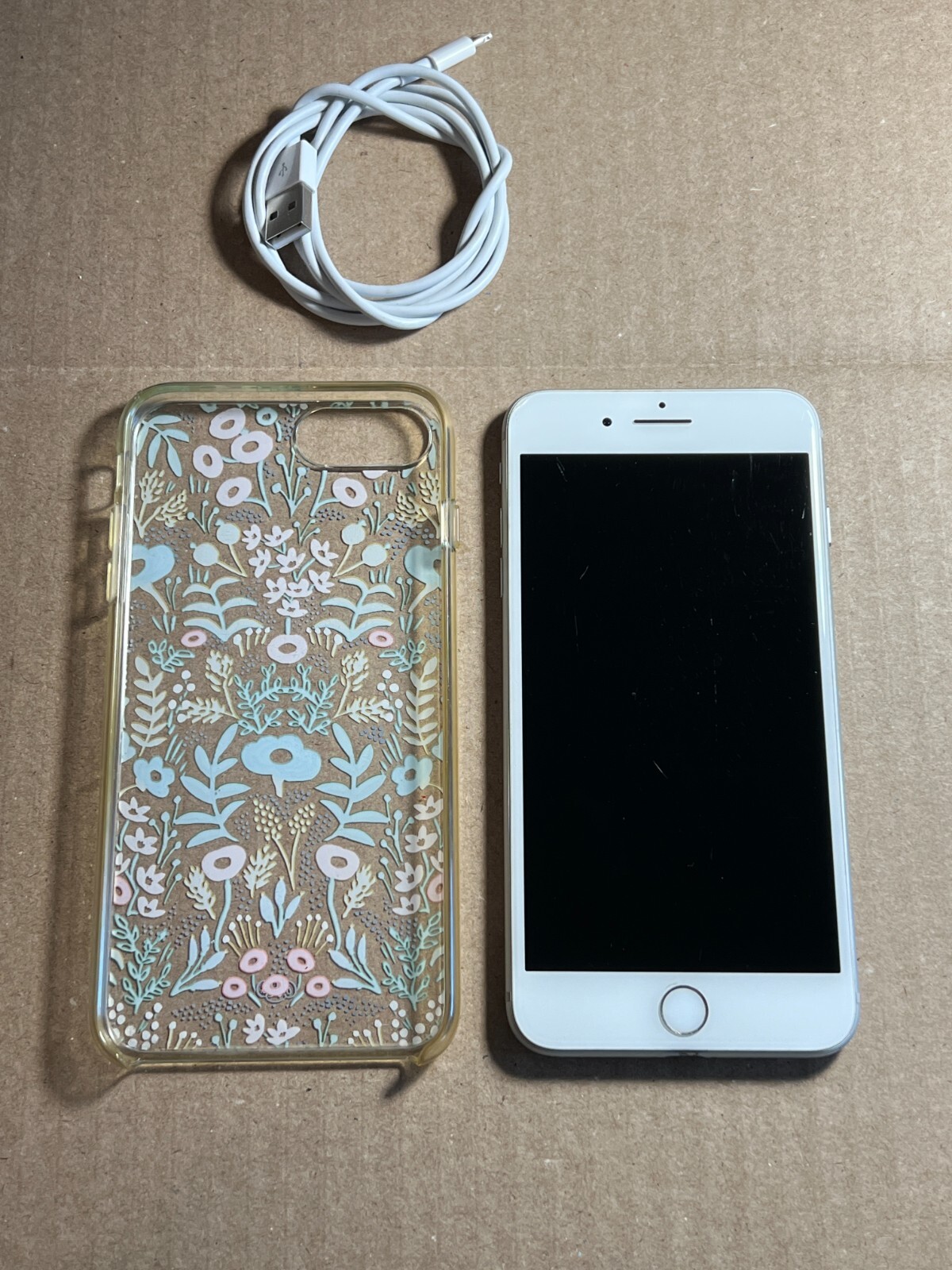 Apple iPhone 8 plus 64GB silver Unlocked Smartphone (A1897) (GSM) Read