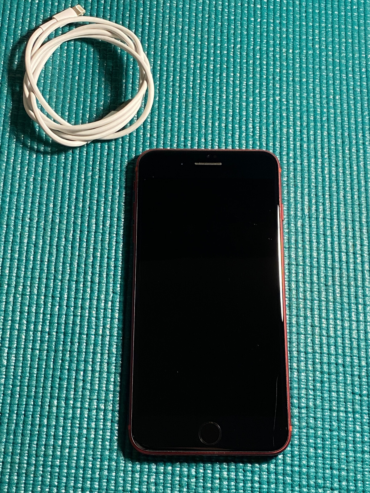 Apple iPhone 8 plus 256GB Unlocked Smartphone – Red A1897 (GSM)