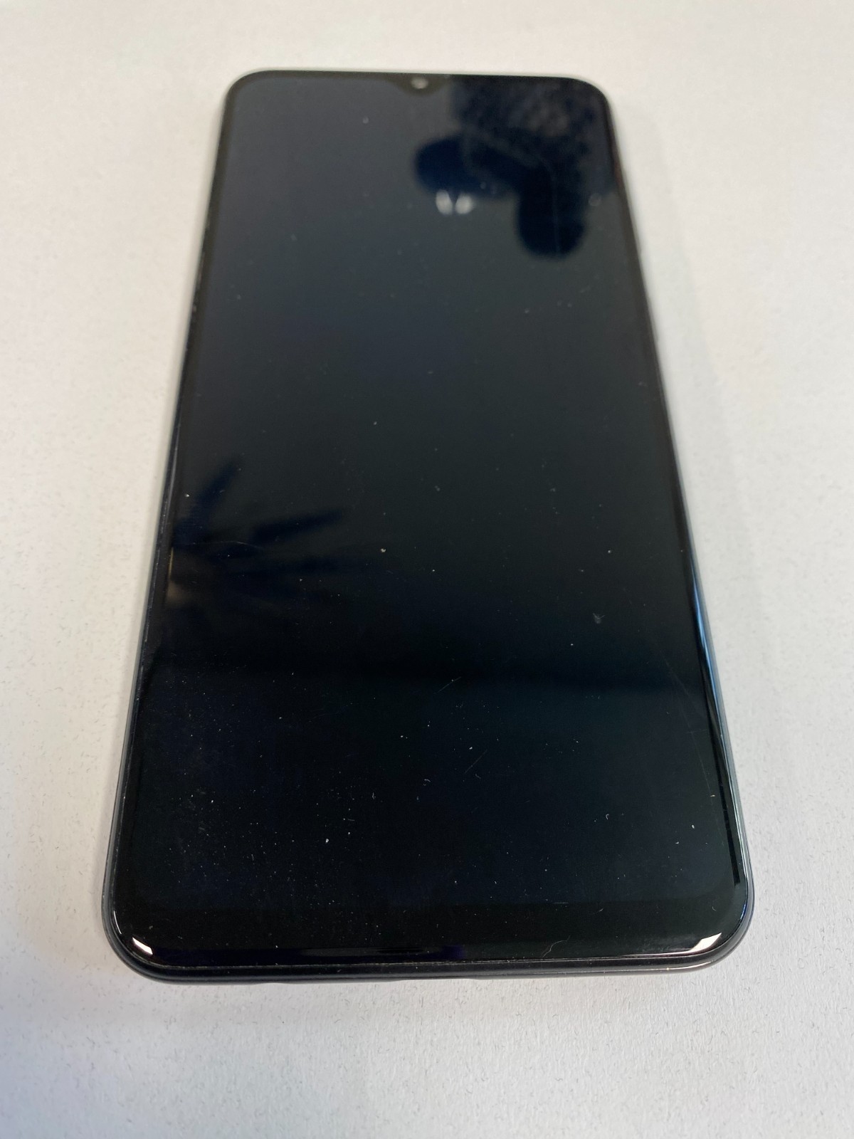 Samsung Galaxy A20 32GB SM-A205U Verizon Black – Back Panel Damage PARTS