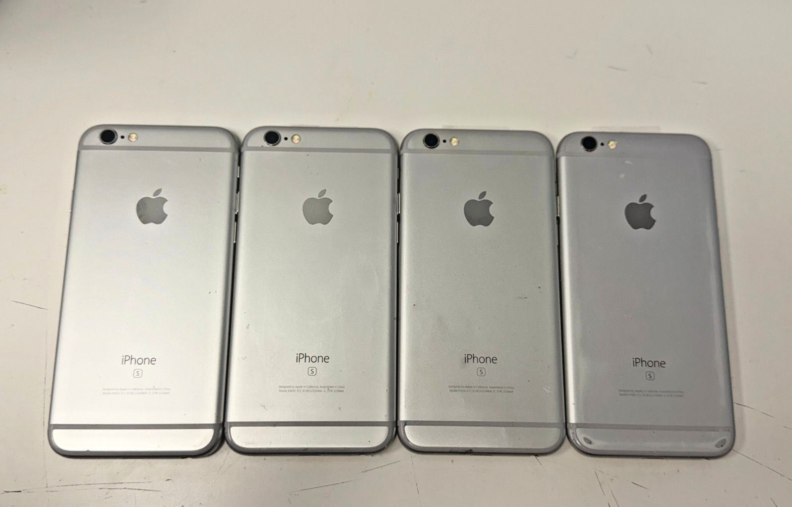 Apple iPhone 6s -SILVER – Unlocked – 64GB – Good Quality – AT&T T-Mobile Verizon