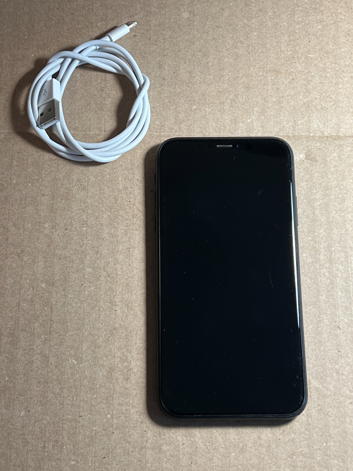 Apple iPhone XR 128GB Black (Unlocked) A1984 (CDMA + GSM) Read