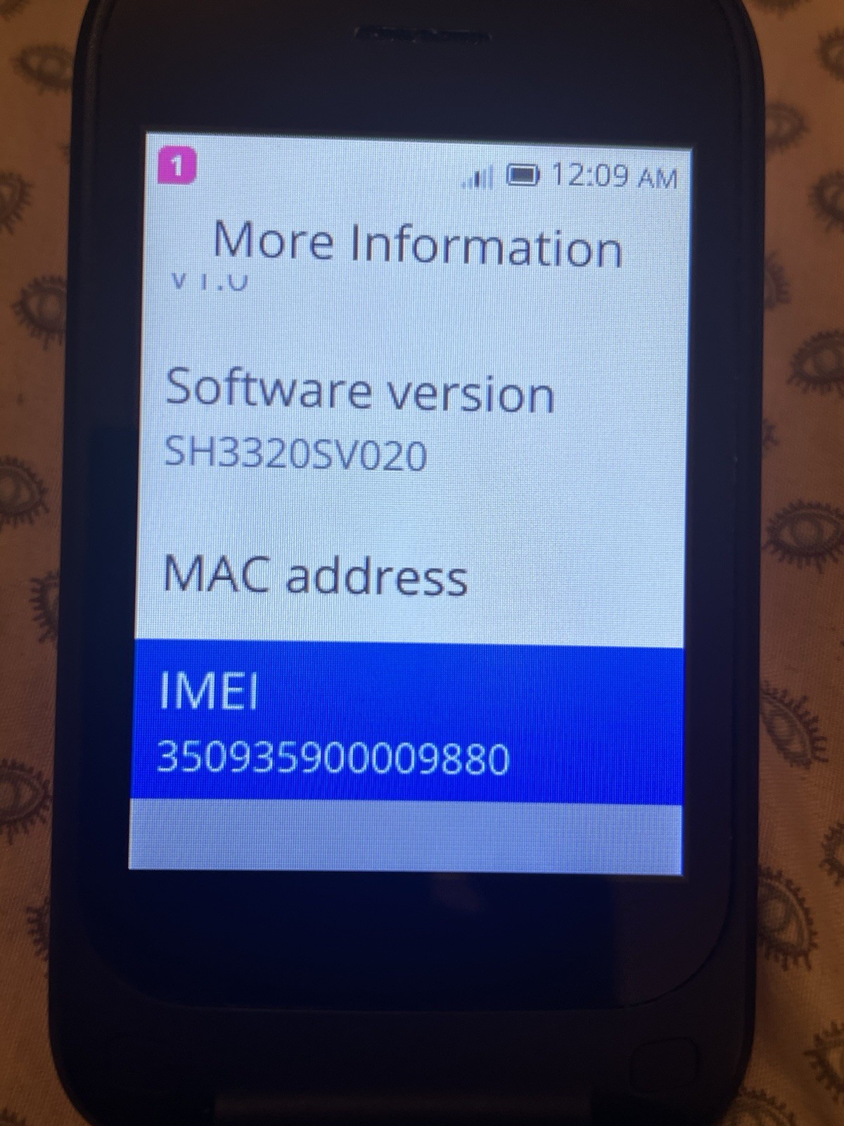 Iris Consumer Cellular eSim Flip Phone 8 Gig 5.0MP Camera 4G LTE