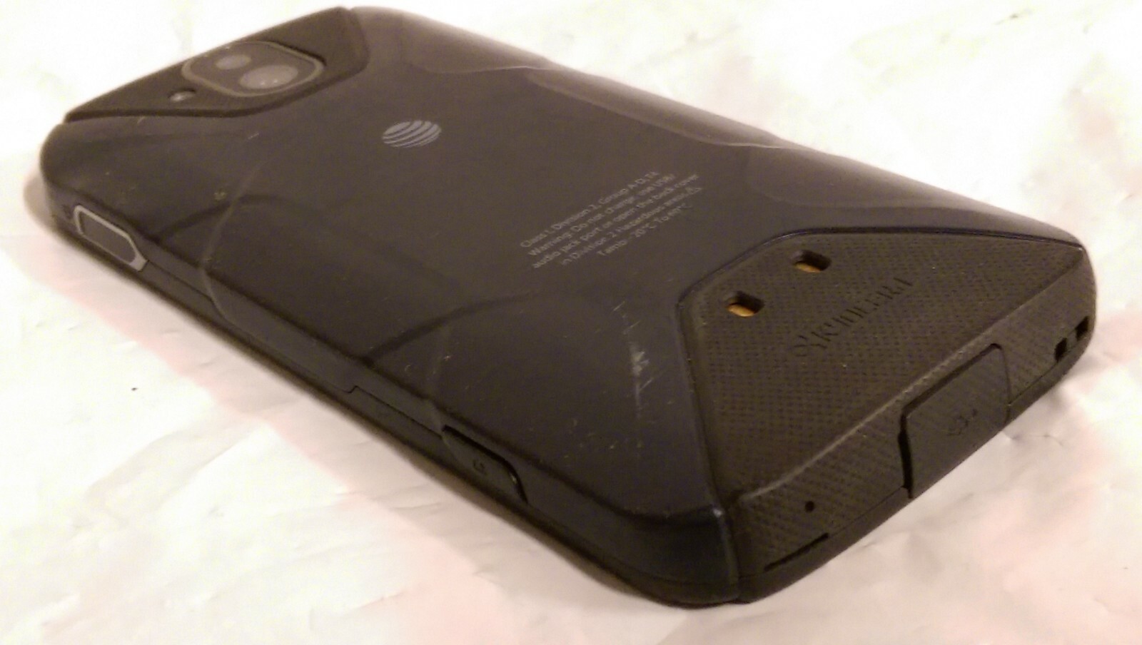 KYOCERA Duraforce Pro E6820 (Black/Navy, ATT, 32GB) See Pics – Conditions Vary