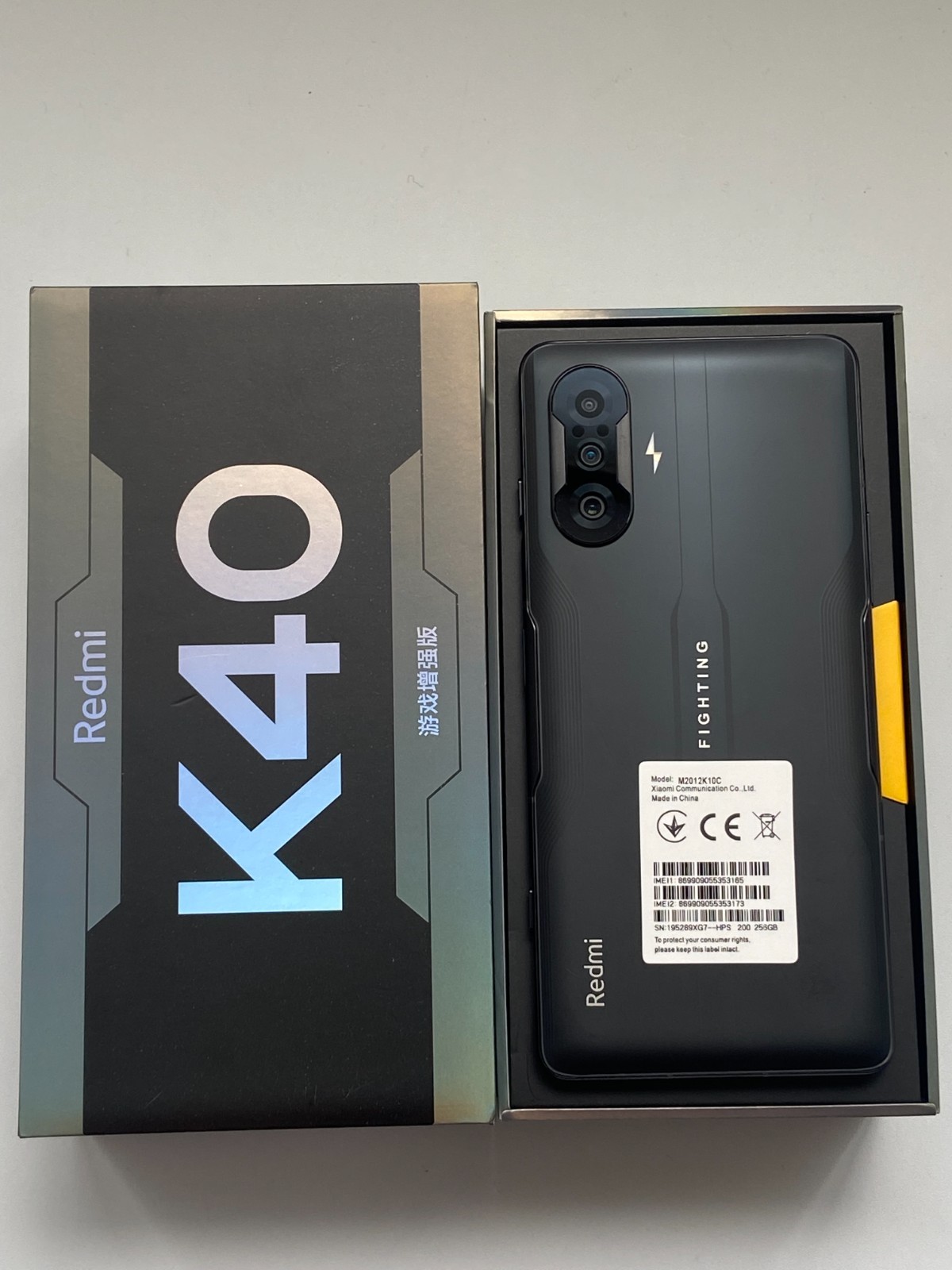 Xiaomi Redmi K40 Gaming 5G Unlocked 256GB Dual SIM 6.67″ 64MP GOOD Smartphone