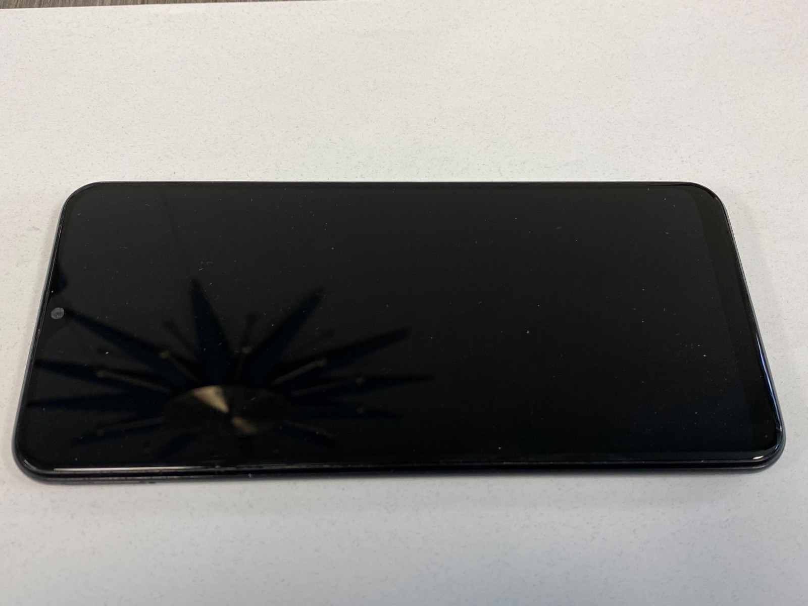 Samsung Galaxy A20 32GB SM-A205U Verizon Black – Back Panel Damage PARTS