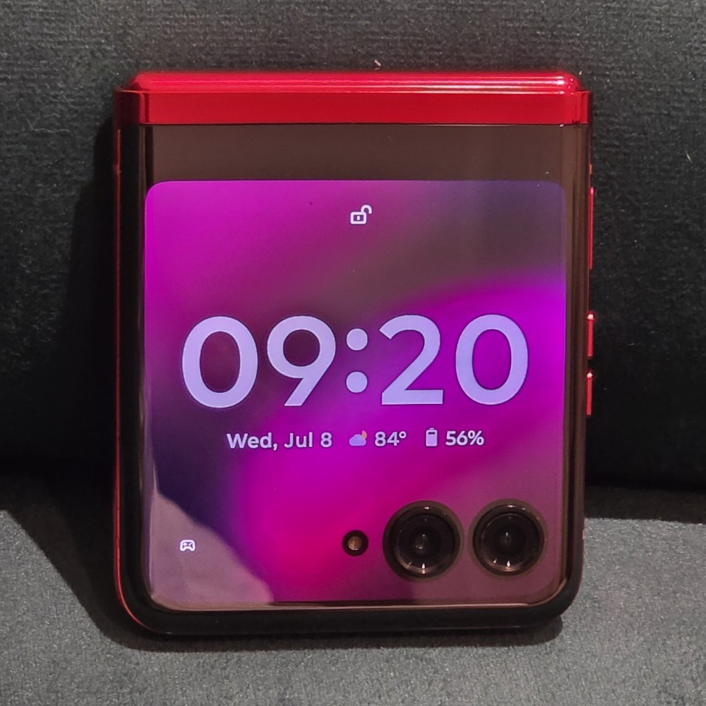 Motorola RAZR 40 Ultra (2023)- Unlocked)