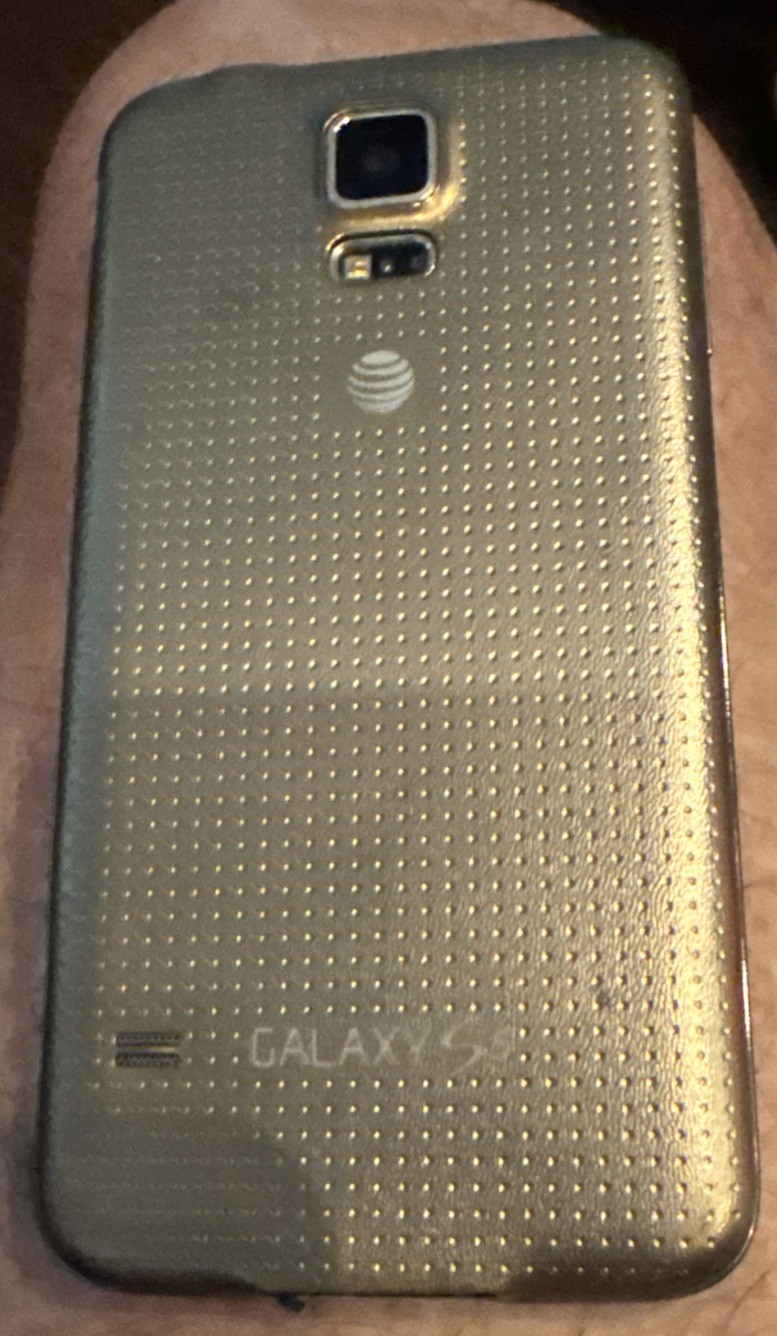 Samsung Galaxy S5 SM-G900A (ATT) White 16GB Fast Ship Fair Used Broken!!